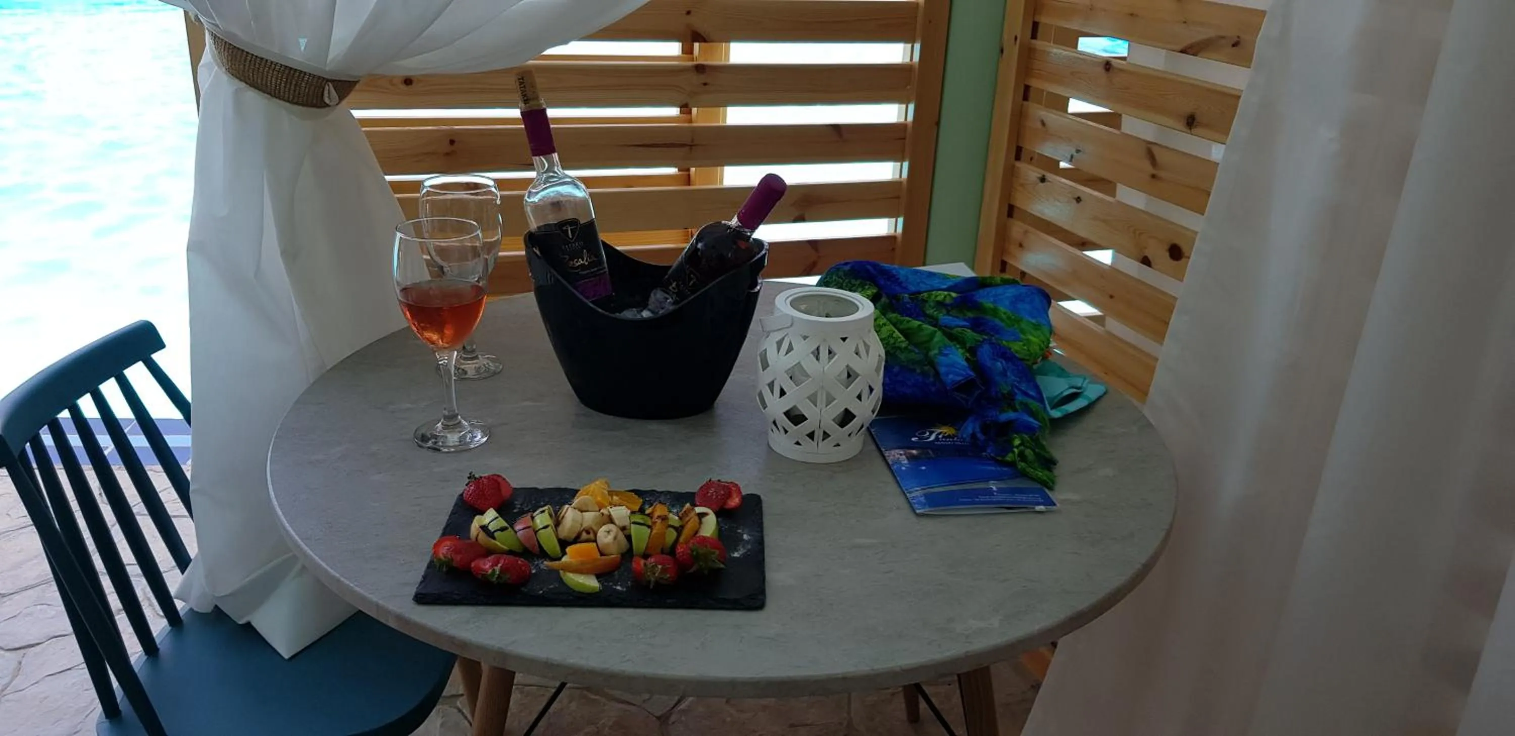 Food and drinks in Fantasy Hotel