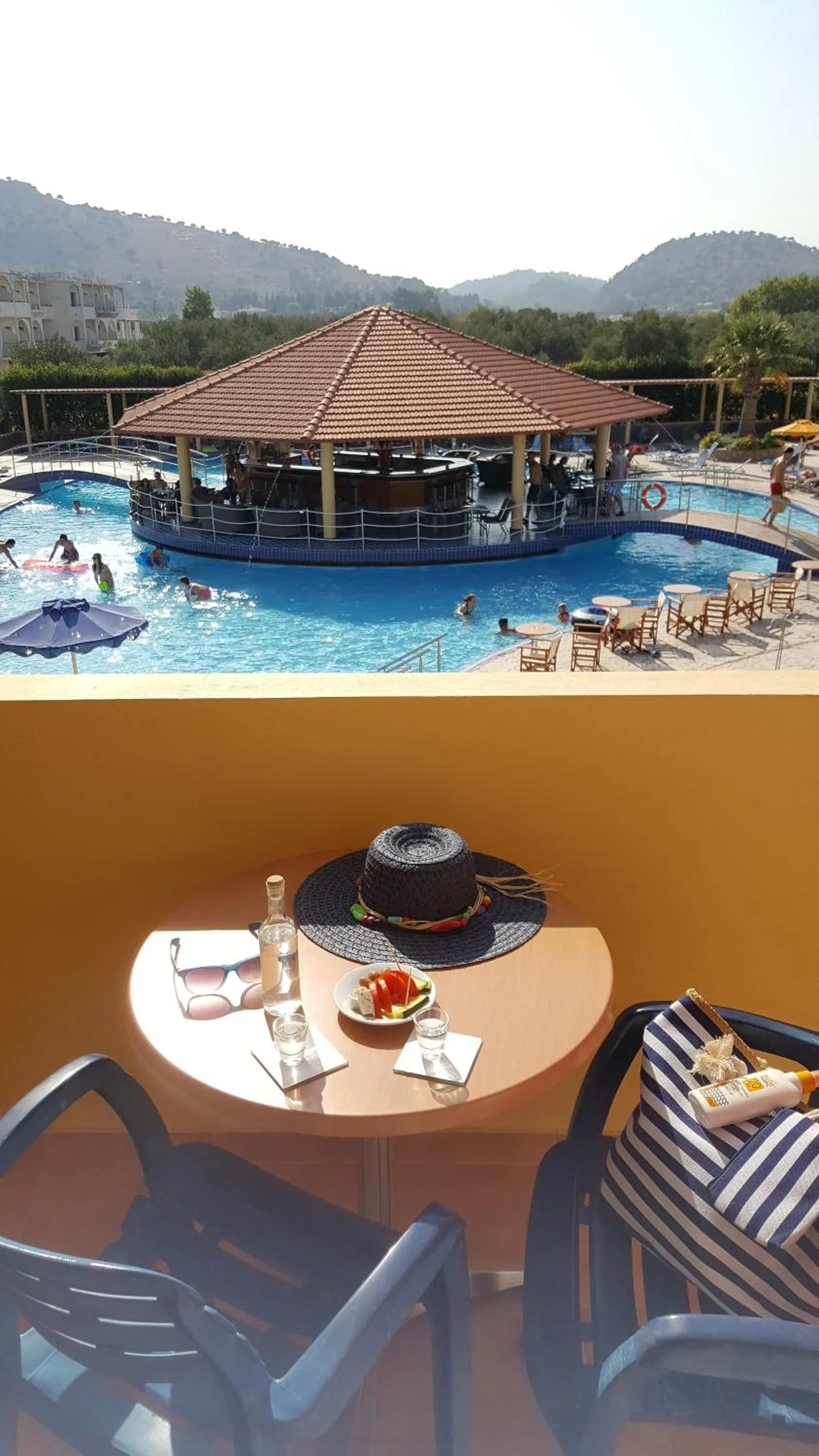 Balcony/Terrace in Fantasy Hotel