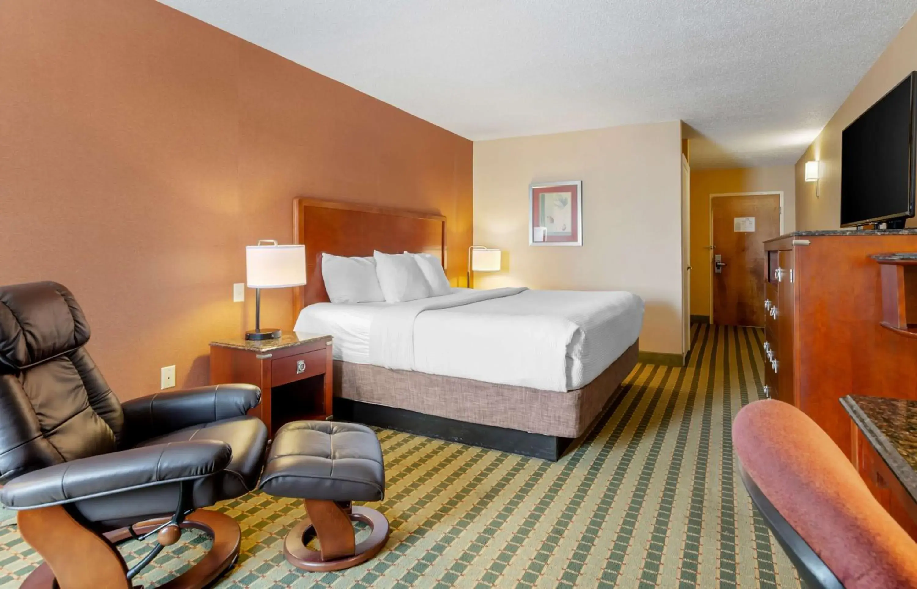 Bedroom, Bed in BEST WESTERN PLUS Inn at Valley View Bedroom, Bed in BEST WESTERN PLUS Inn at Valley View