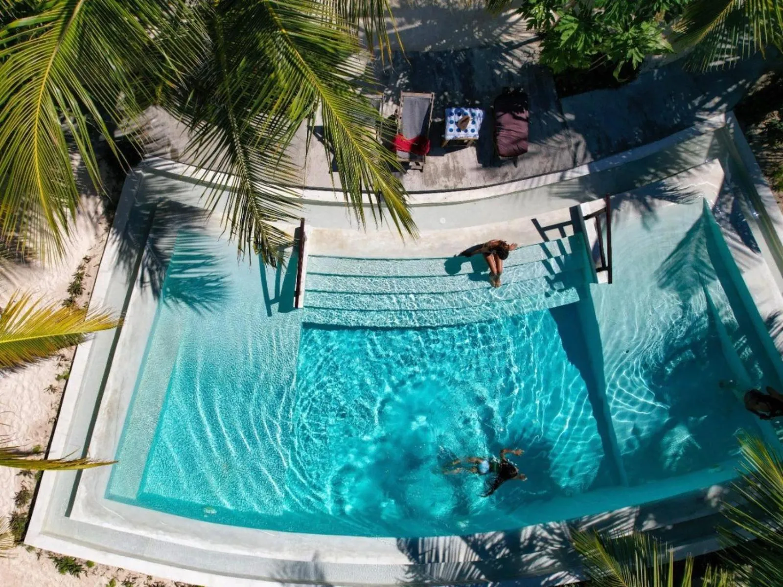 Pool view in Villa Juliana