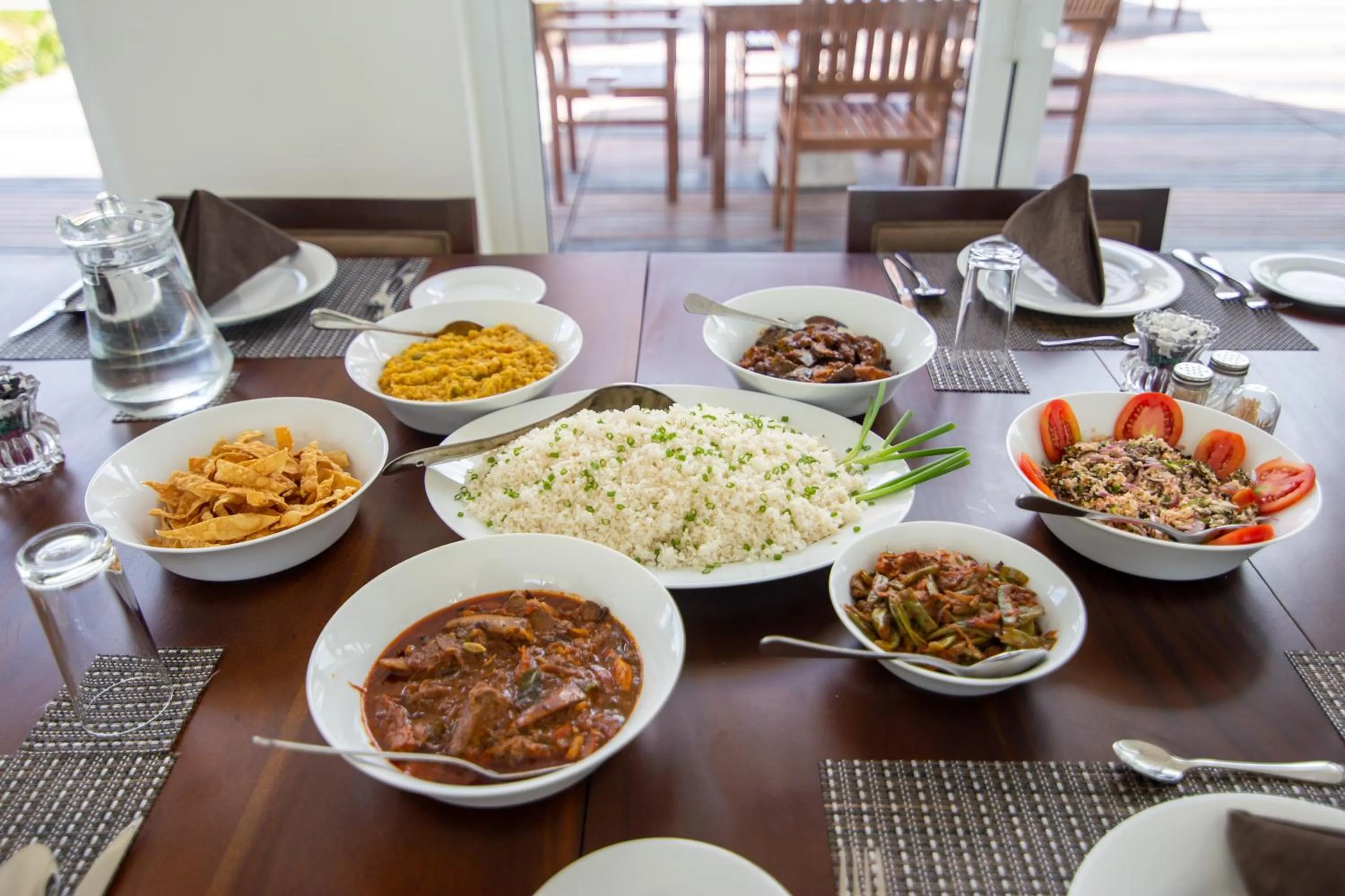 Food and drinks in Subaseth Villa