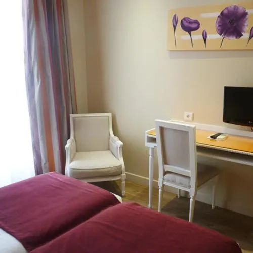 Bed in Hotel Le Havre Bleu