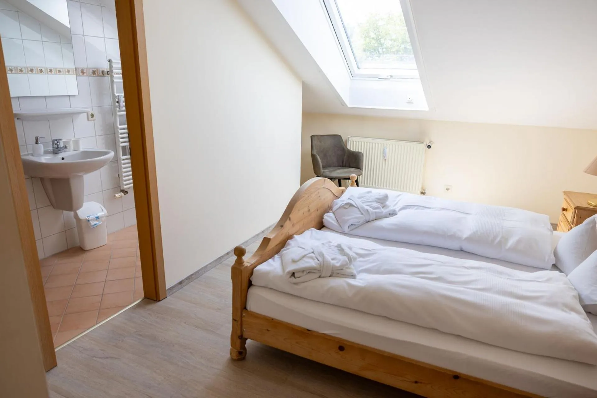 Bed in Hotel Sonnenhof