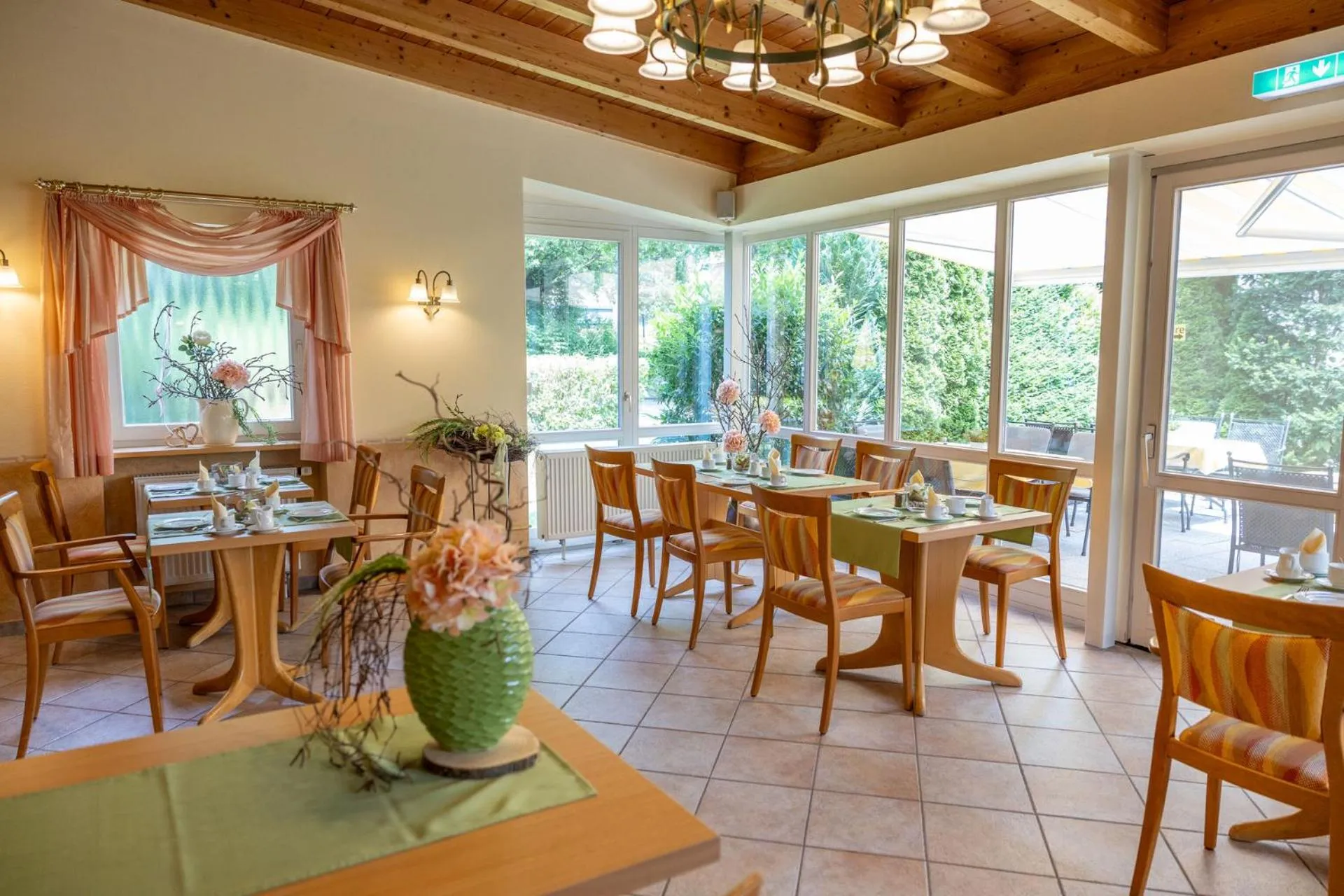 Breakfast in Hotel Sonnenhof