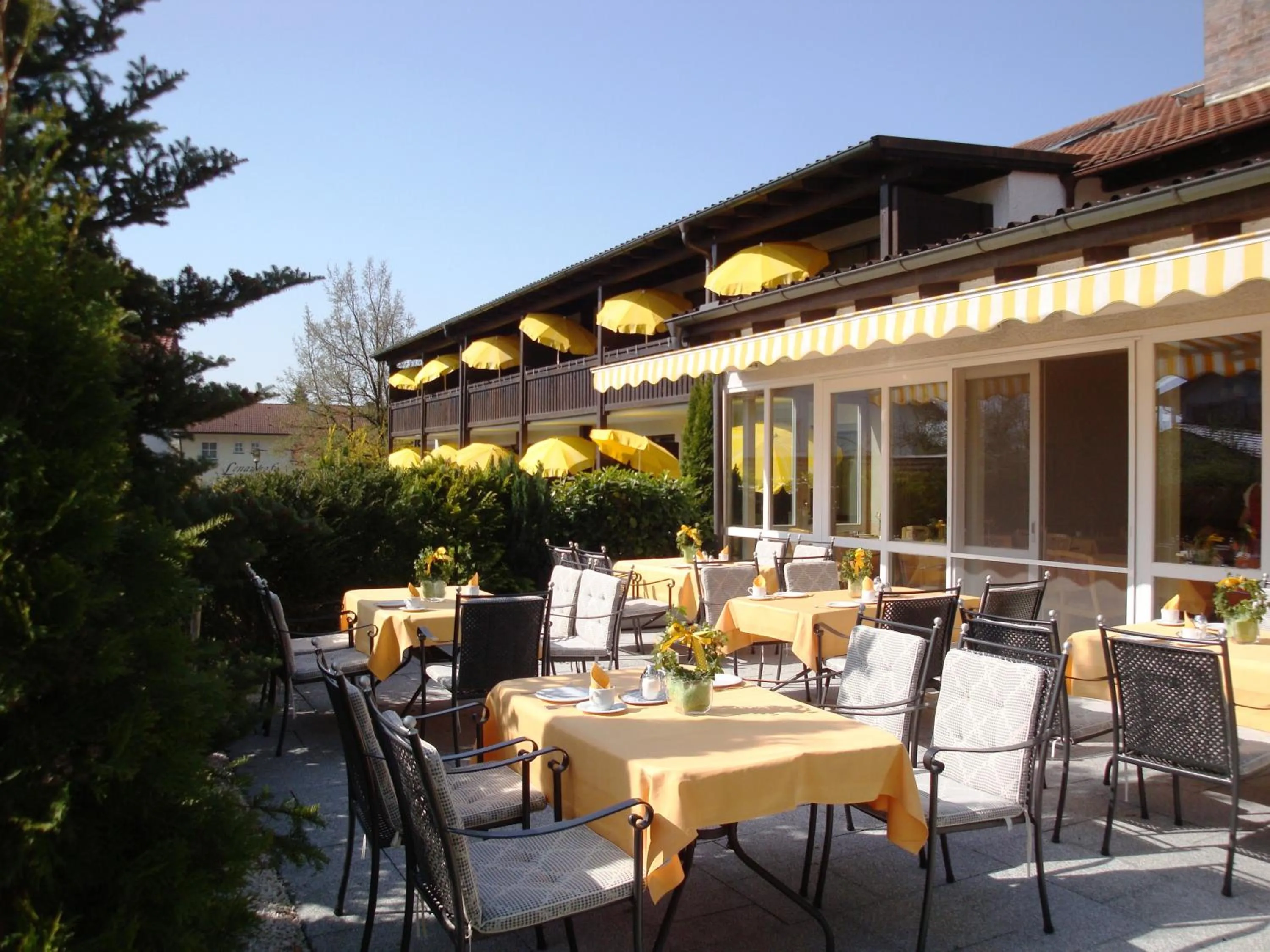 Restaurant/places to eat in Hotel Sonnenhof