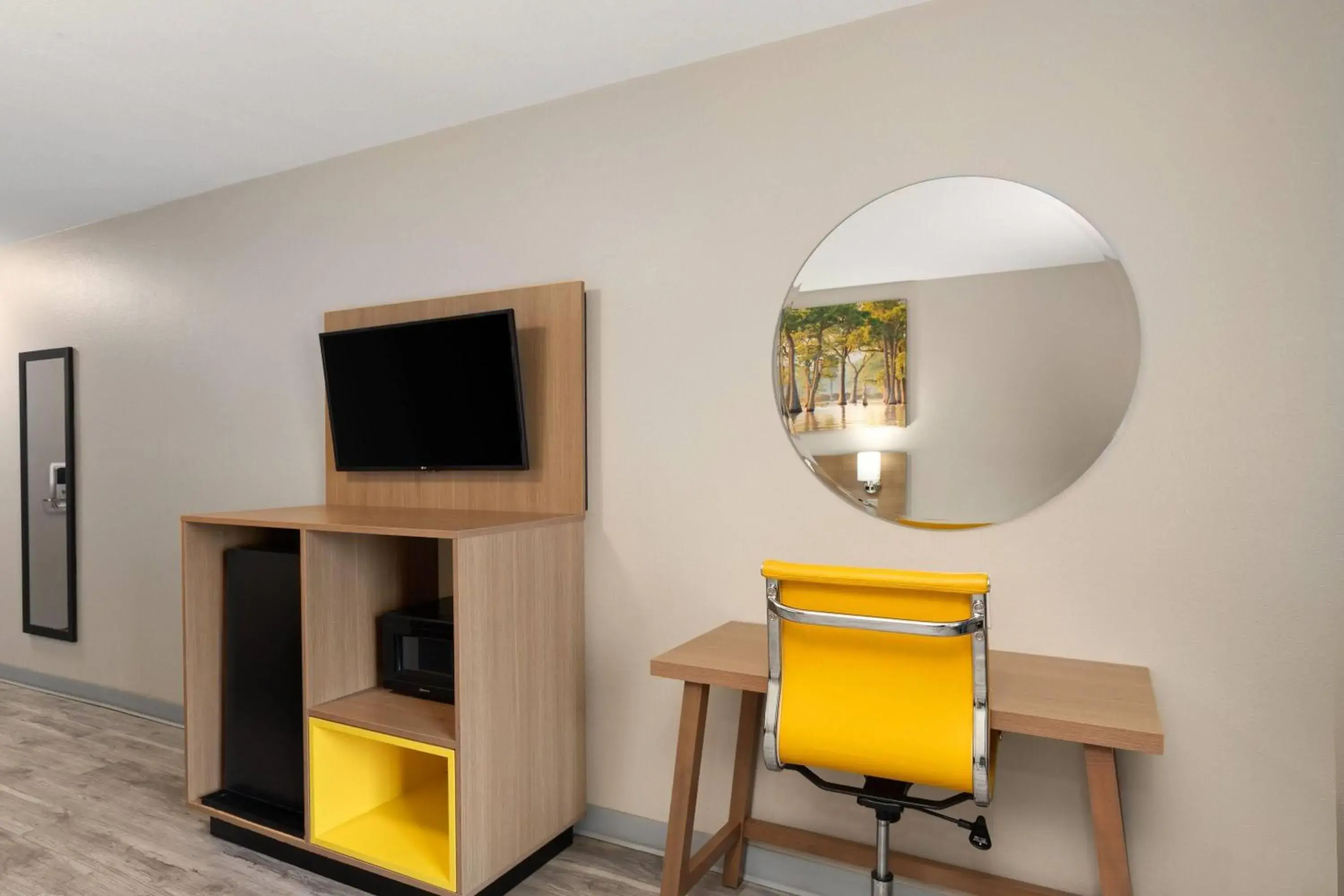 Photo of the whole room in Days Inn by Wyndham Lincoln Photo of the whole room in Days Inn by Wyndham Lincoln