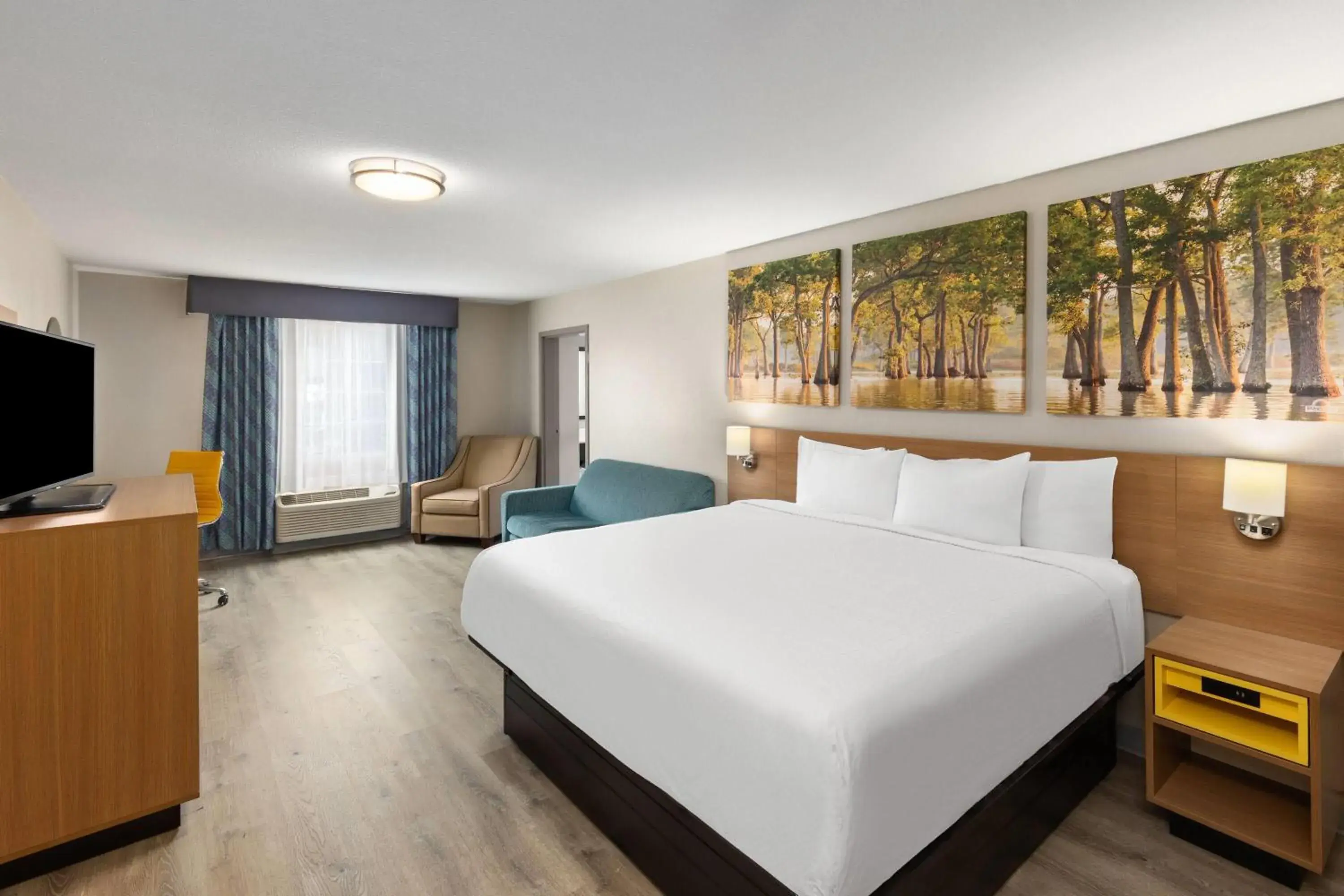 King Studio Suite - Smoking in Days Inn by Wyndham Lincoln King Studio Suite - Smoking in Days Inn by Wyndham Lincoln