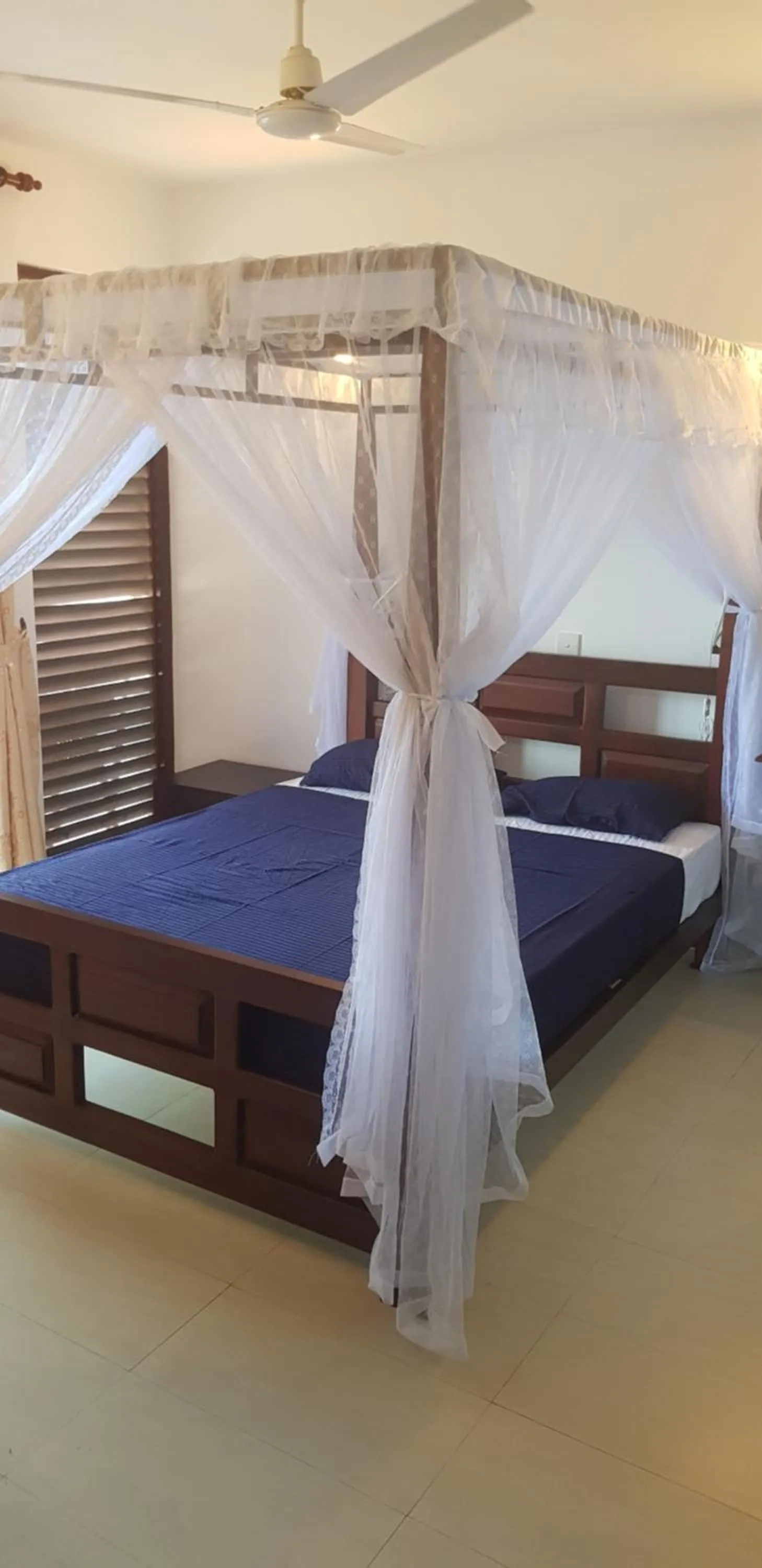 Bedroom, Bed in Lotus Villa Kandy