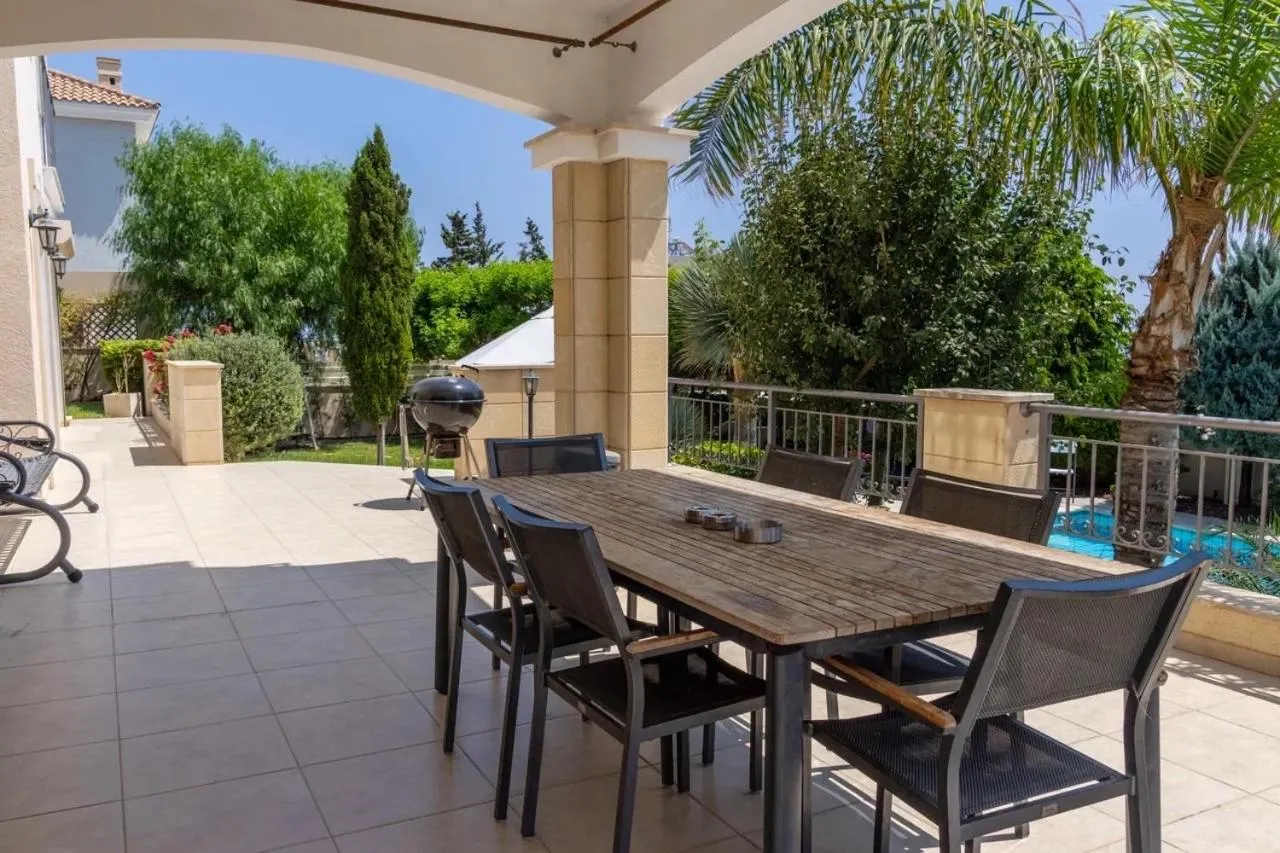 SeaView 6 Bedroom Villa & Private Pool