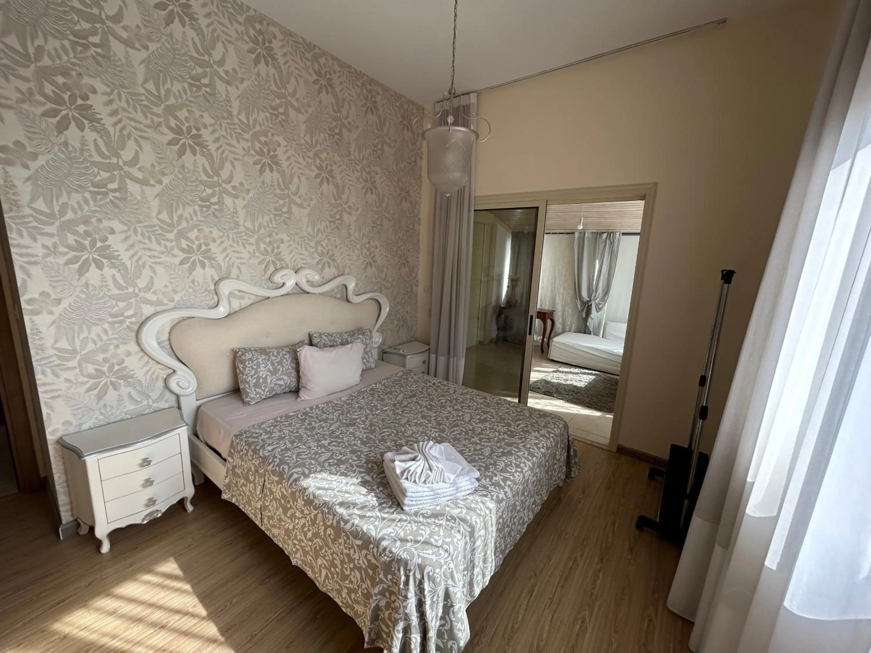 Bed in SeaView 6 Bedroom Villa & Private Pool