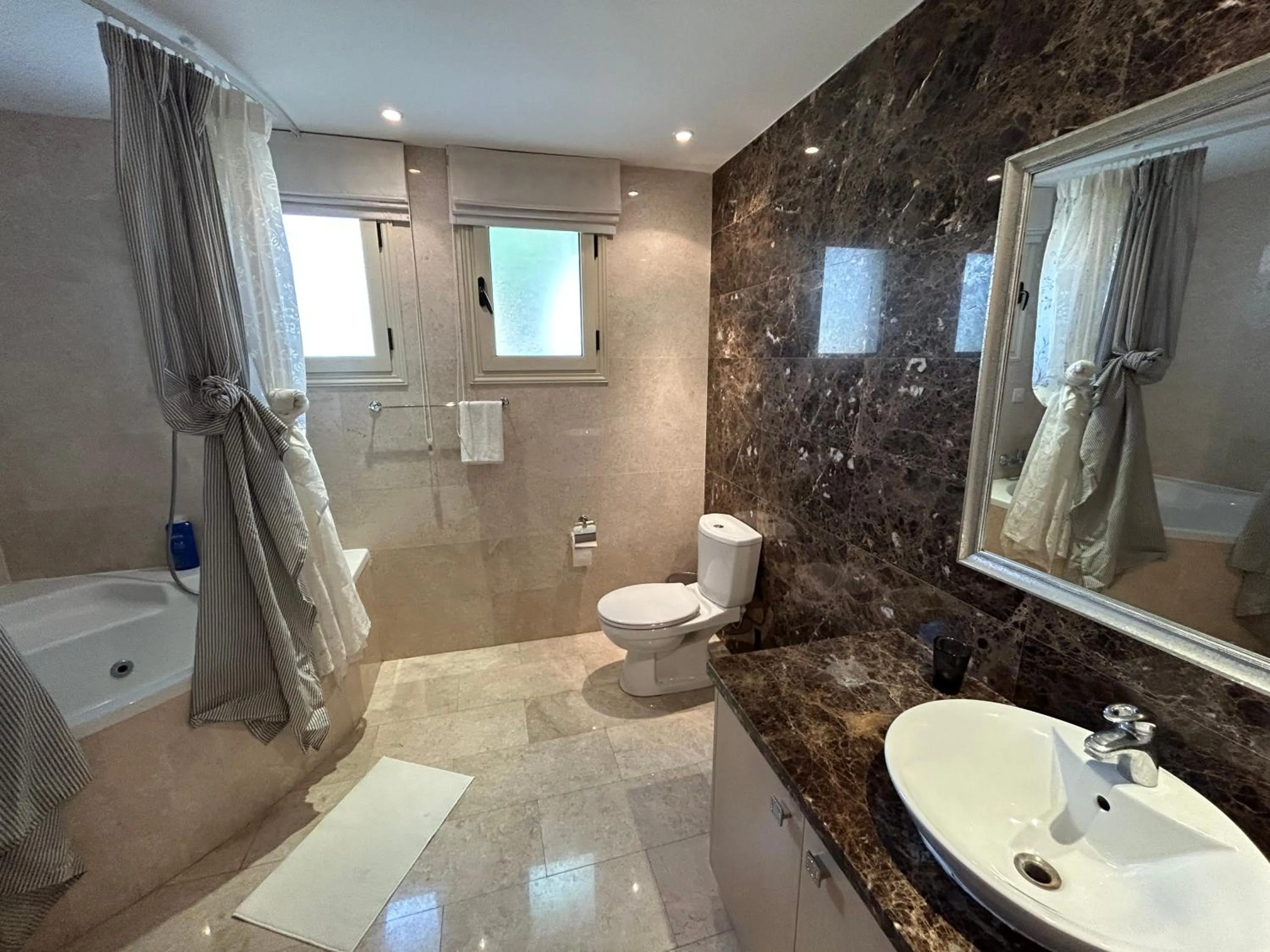 SeaView 6 Bedroom Villa & Private Pool
