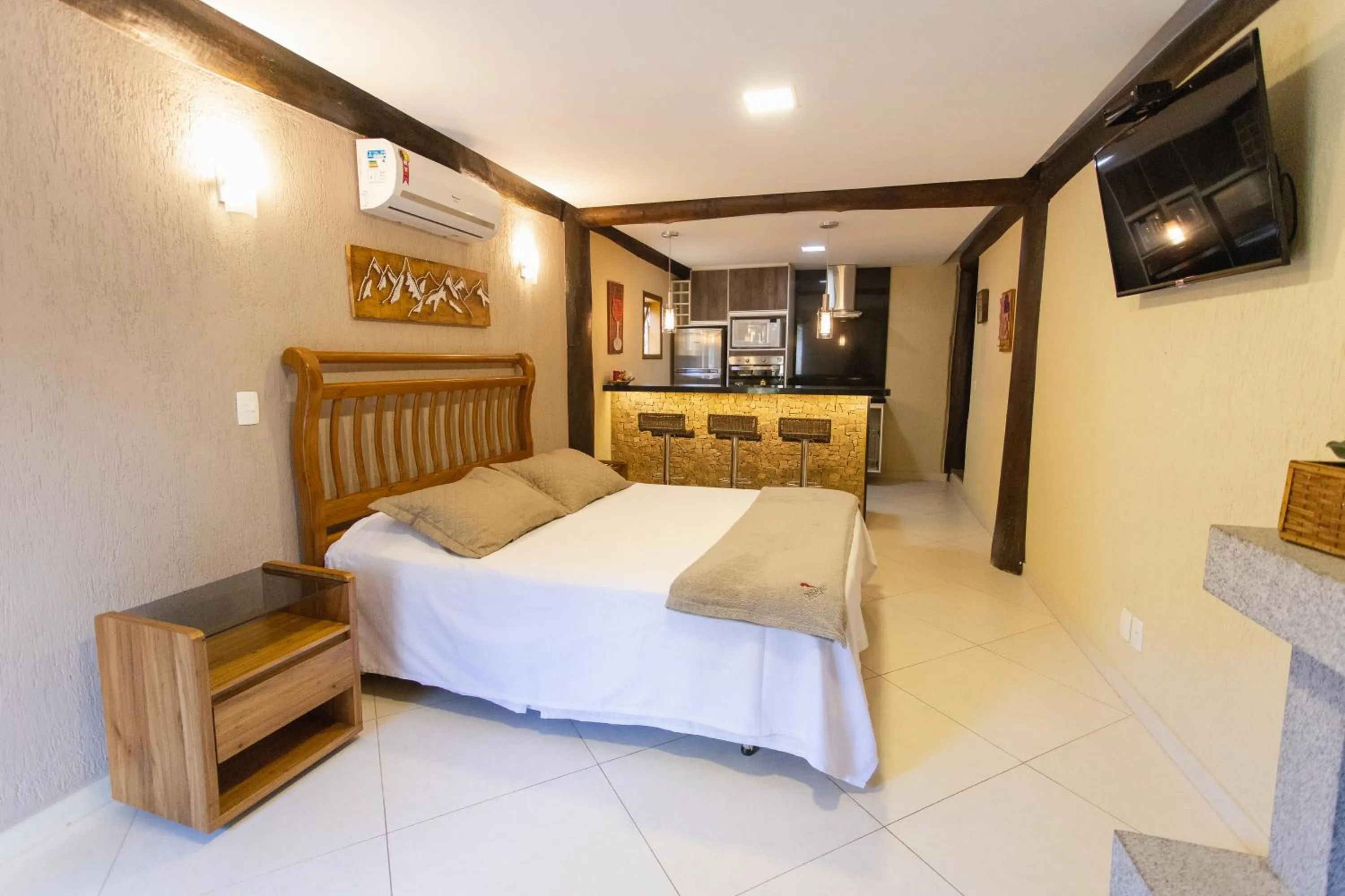 Photo of the whole room, Bed in Pousada Cantagalo