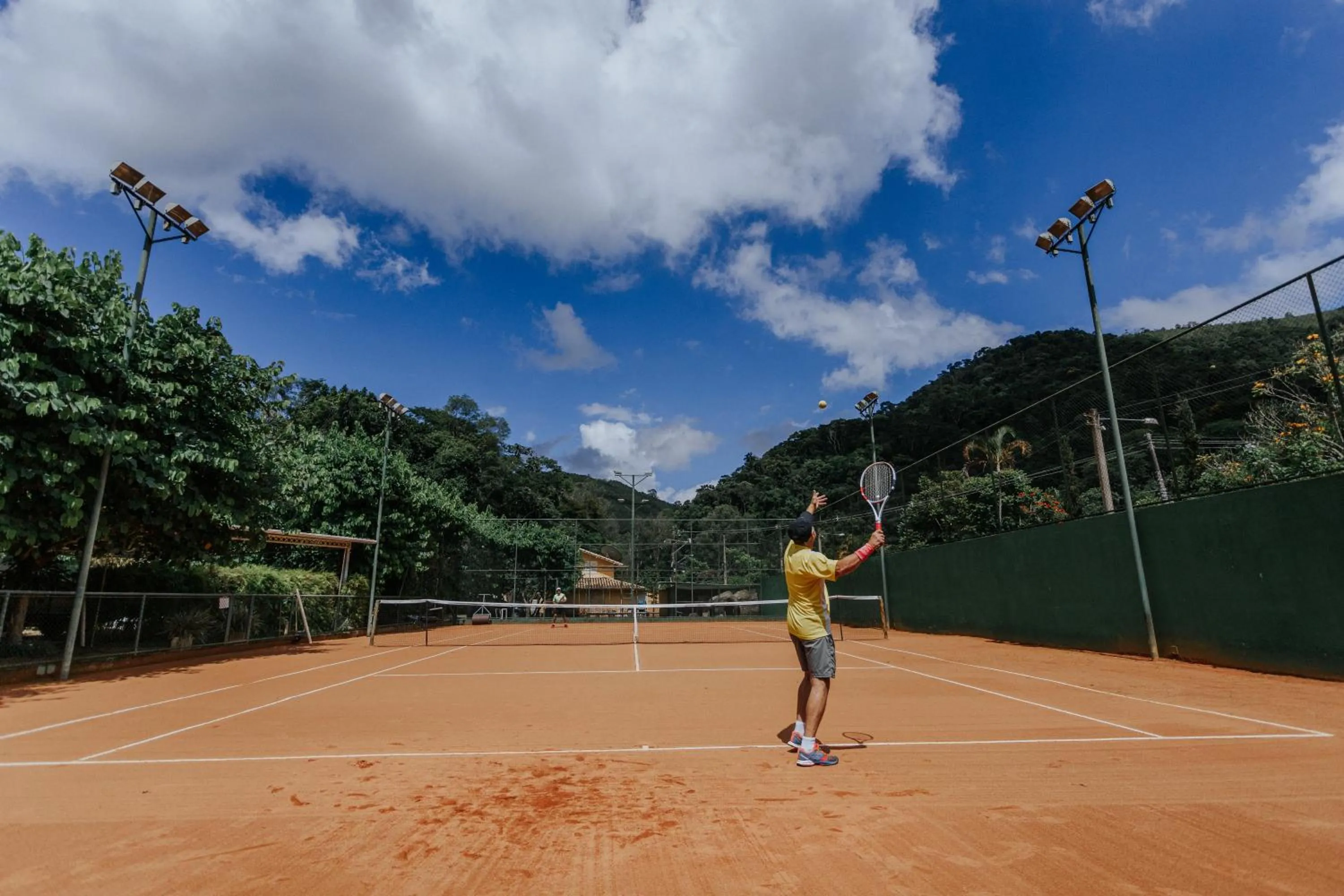 People in Pousada Cantagalo
