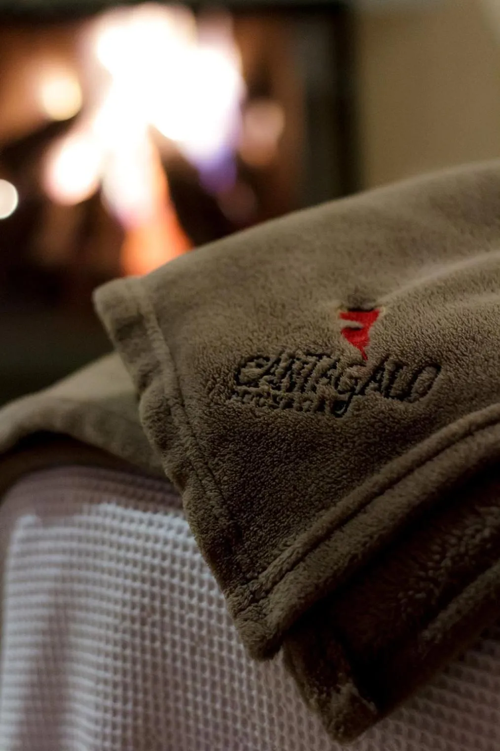 Property logo or sign, Bed in Pousada Cantagalo