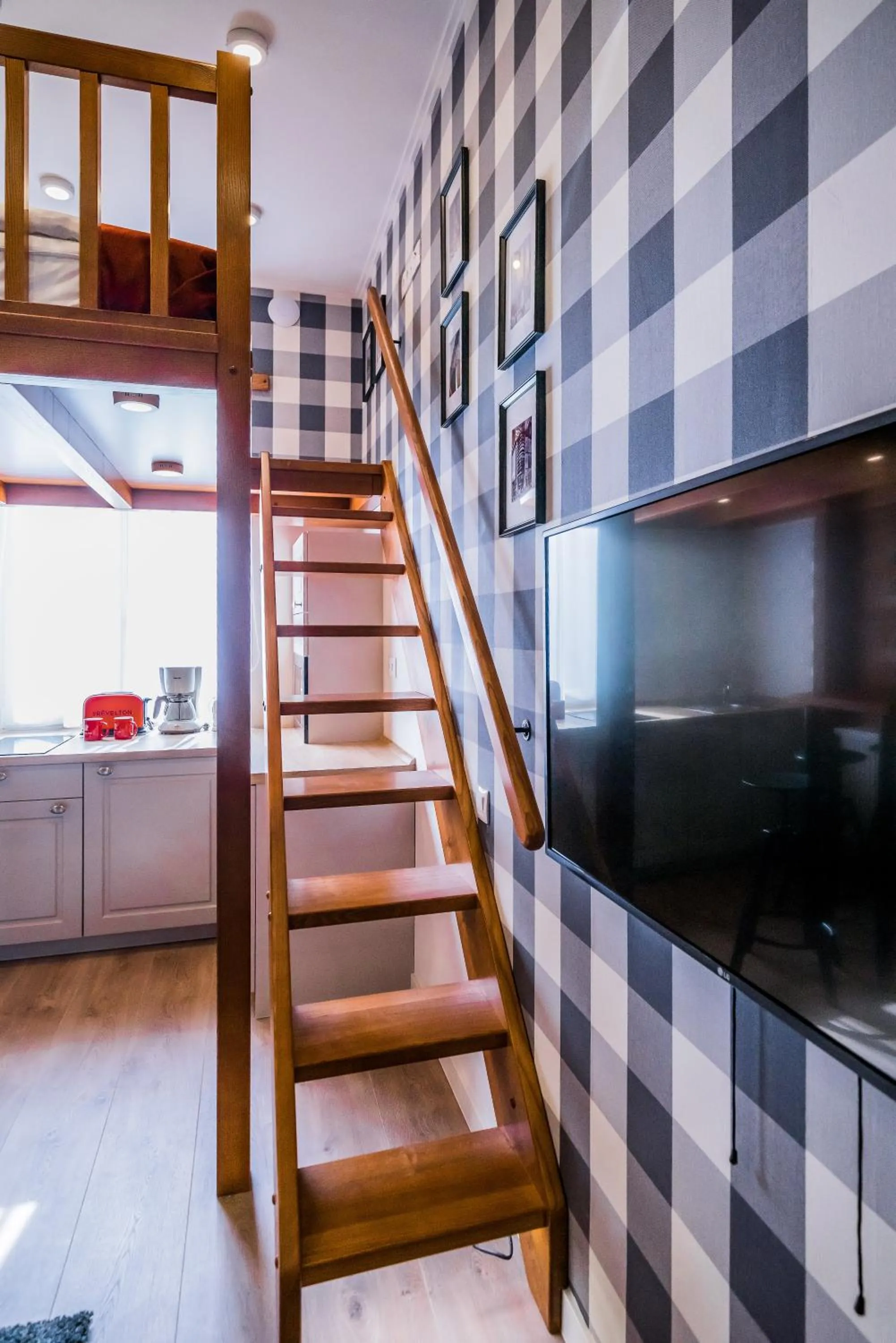 TV and multimedia in Revelton Studios Karlovy Vary