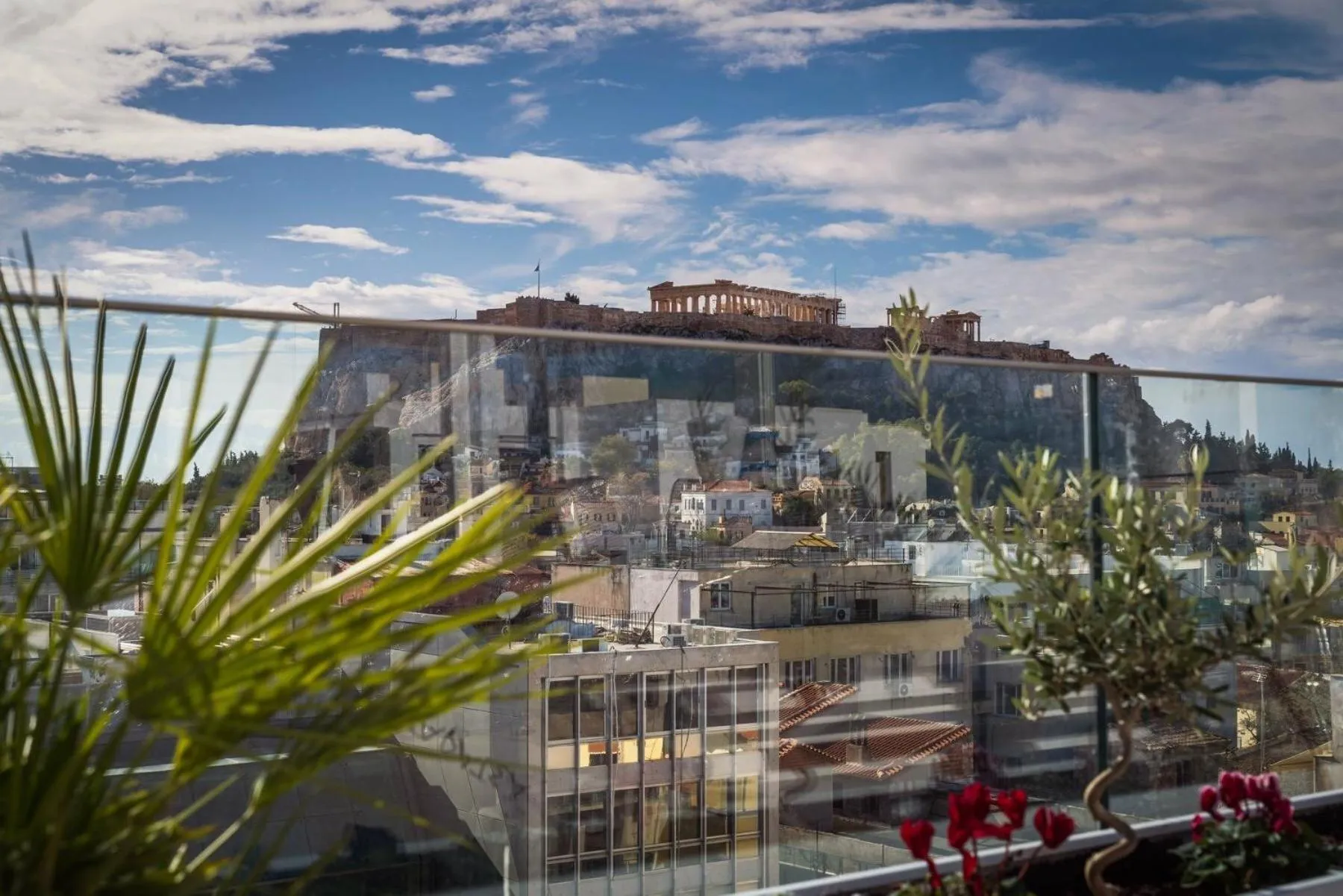 Restaurant/places to eat in Elia Ermou Athens Hotel