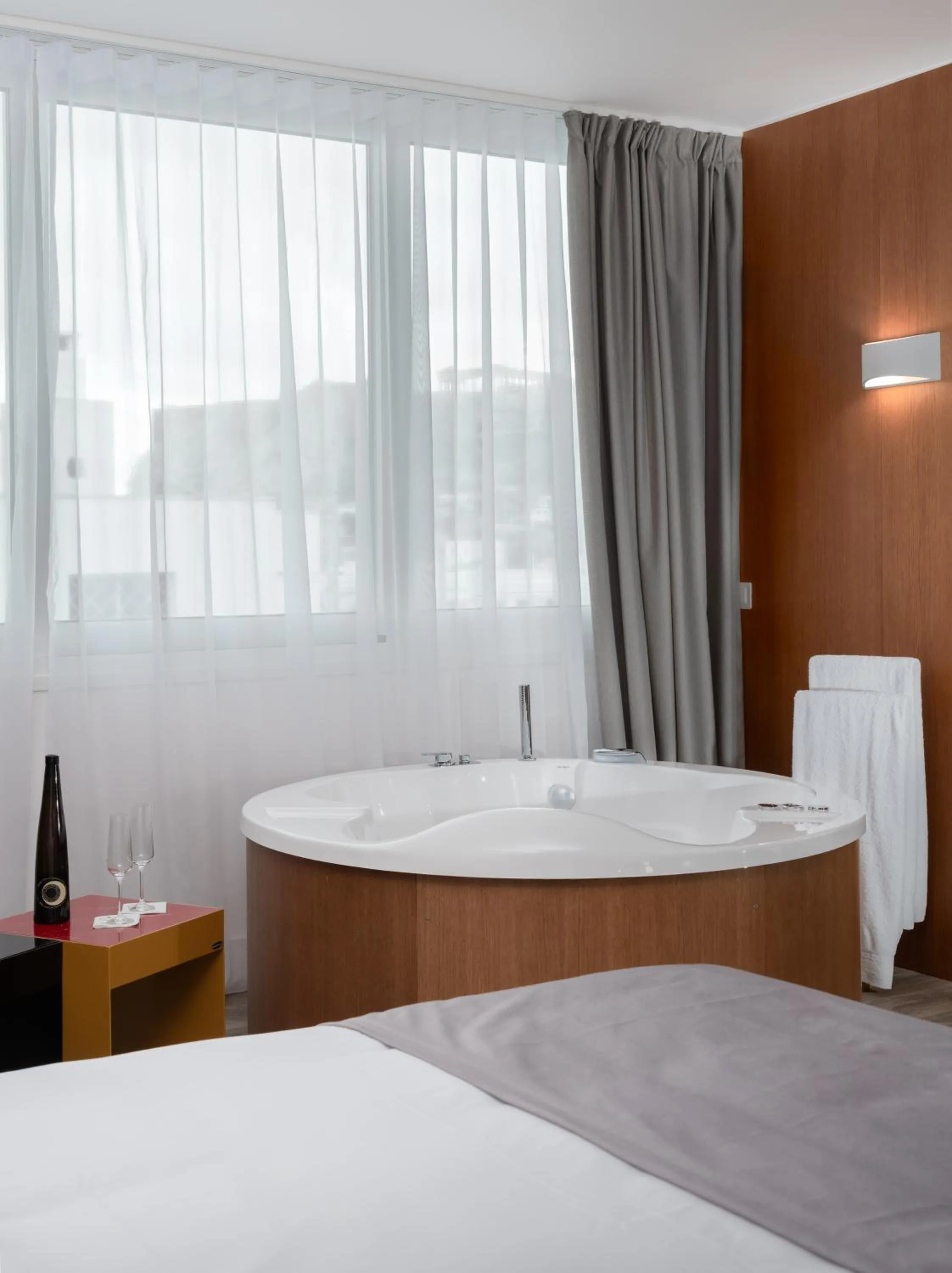 Bed in Elia Ermou Athens Hotel