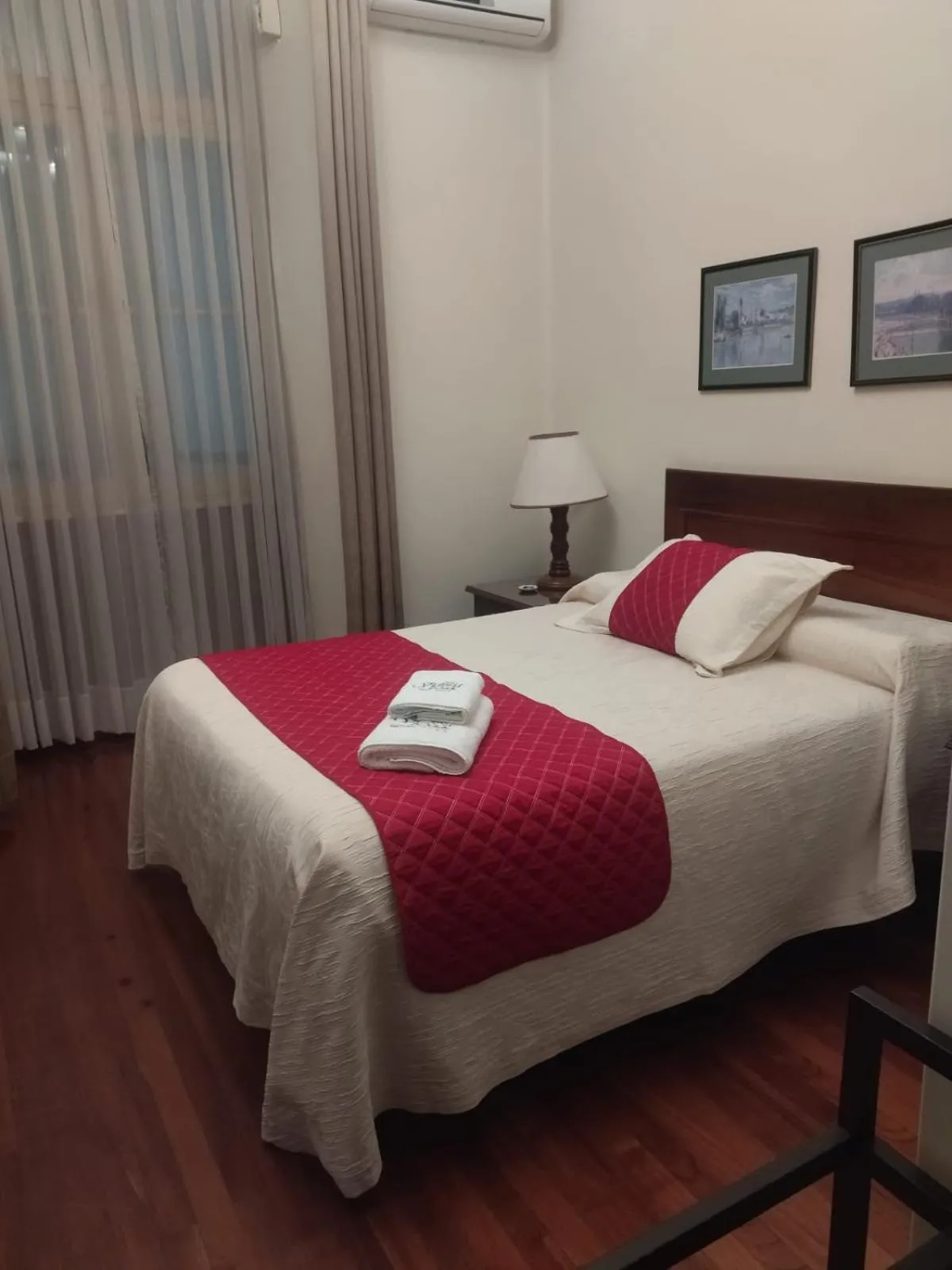 Hotel Victoria Plaza
