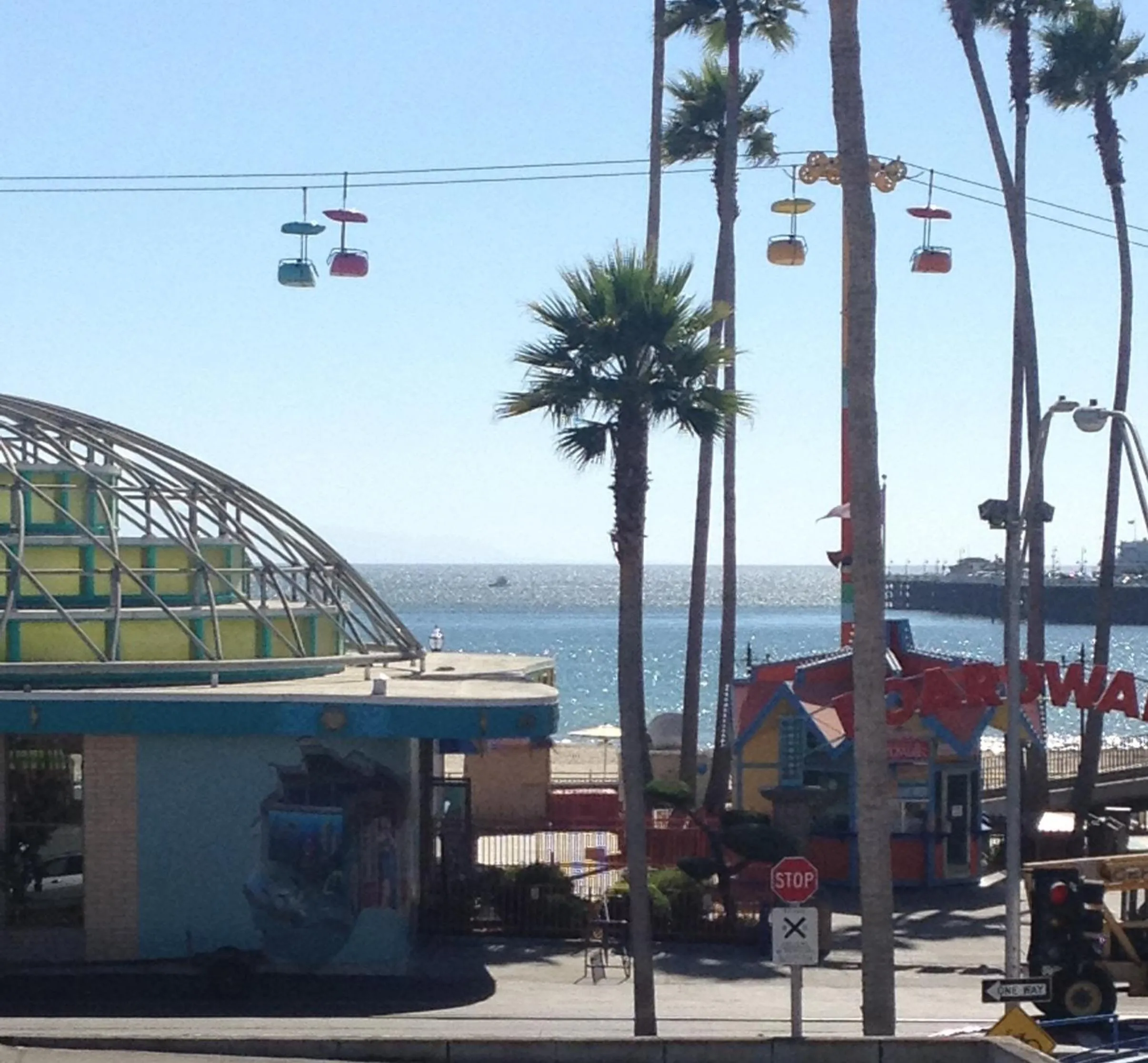 Day in Carousel Beach Inn