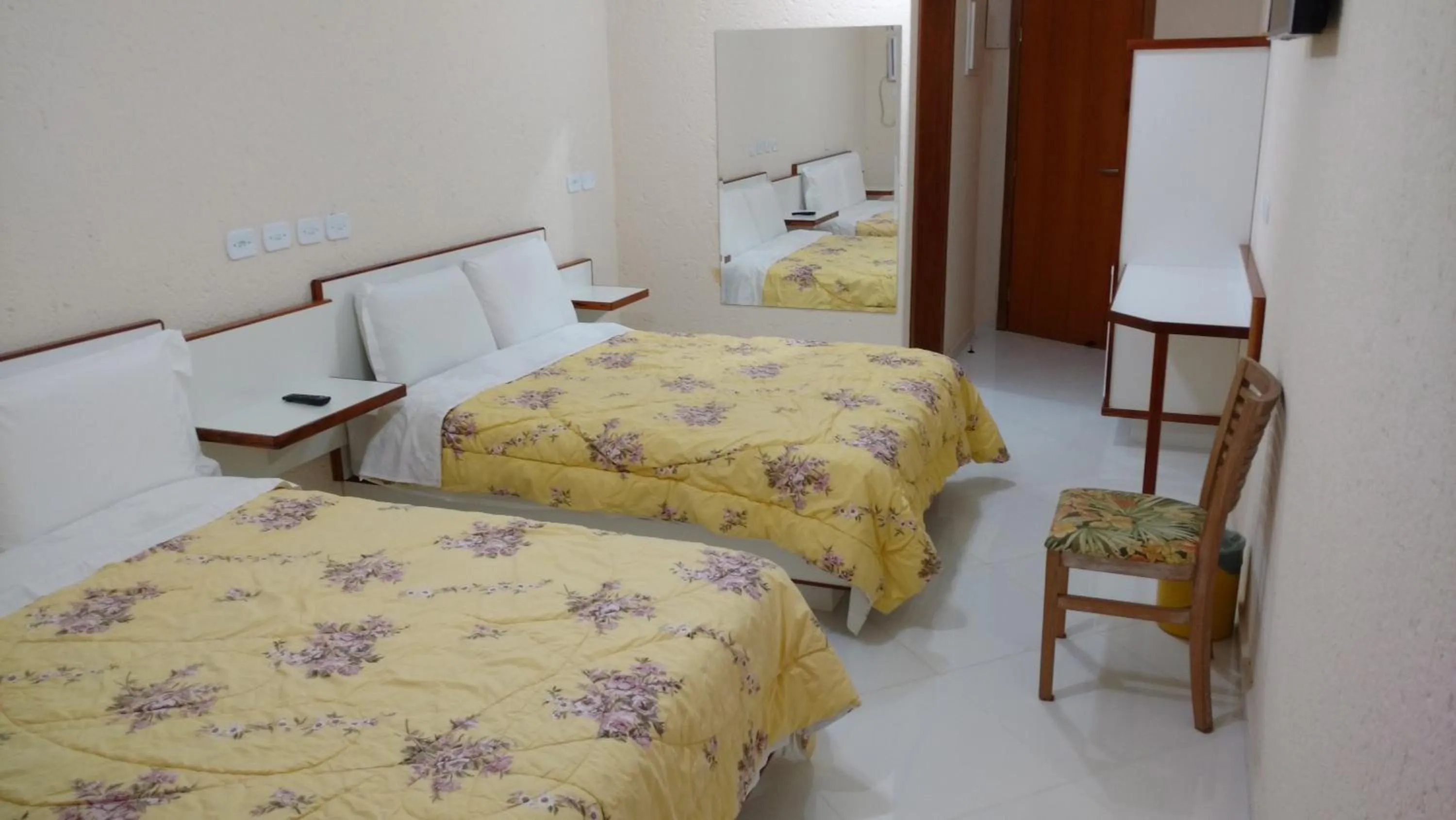 Bed in Hotel Canto da Riviera