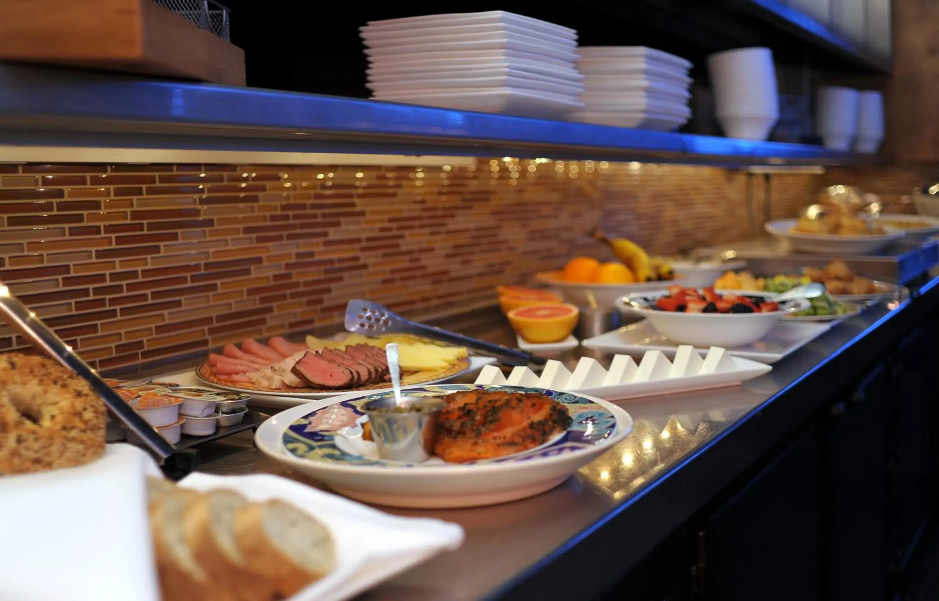 Restaurant/places to eat in Hotel Columbia Restaurant/places to eat in Hotel Columbia