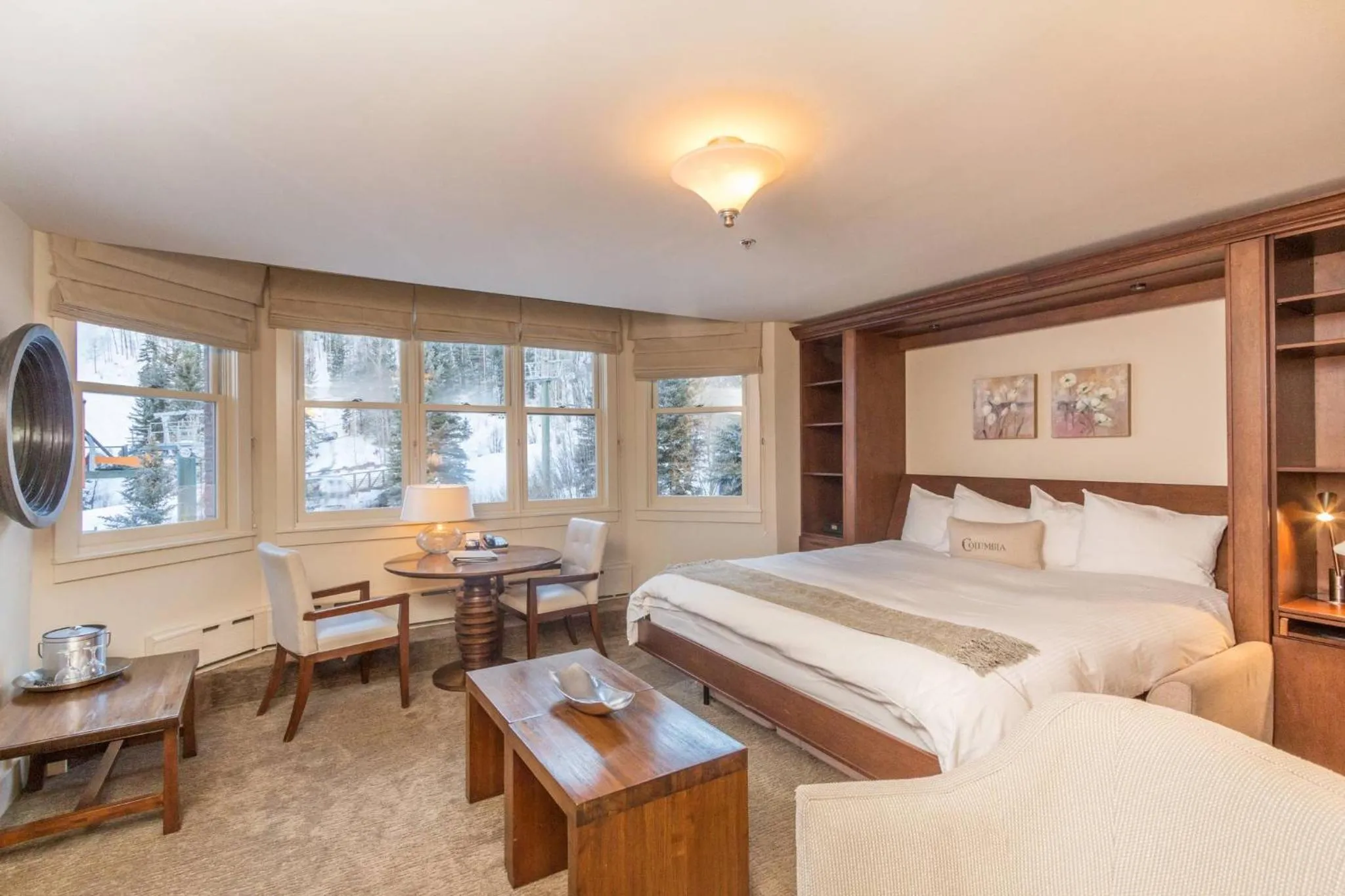 Bedroom in Hotel Columbia