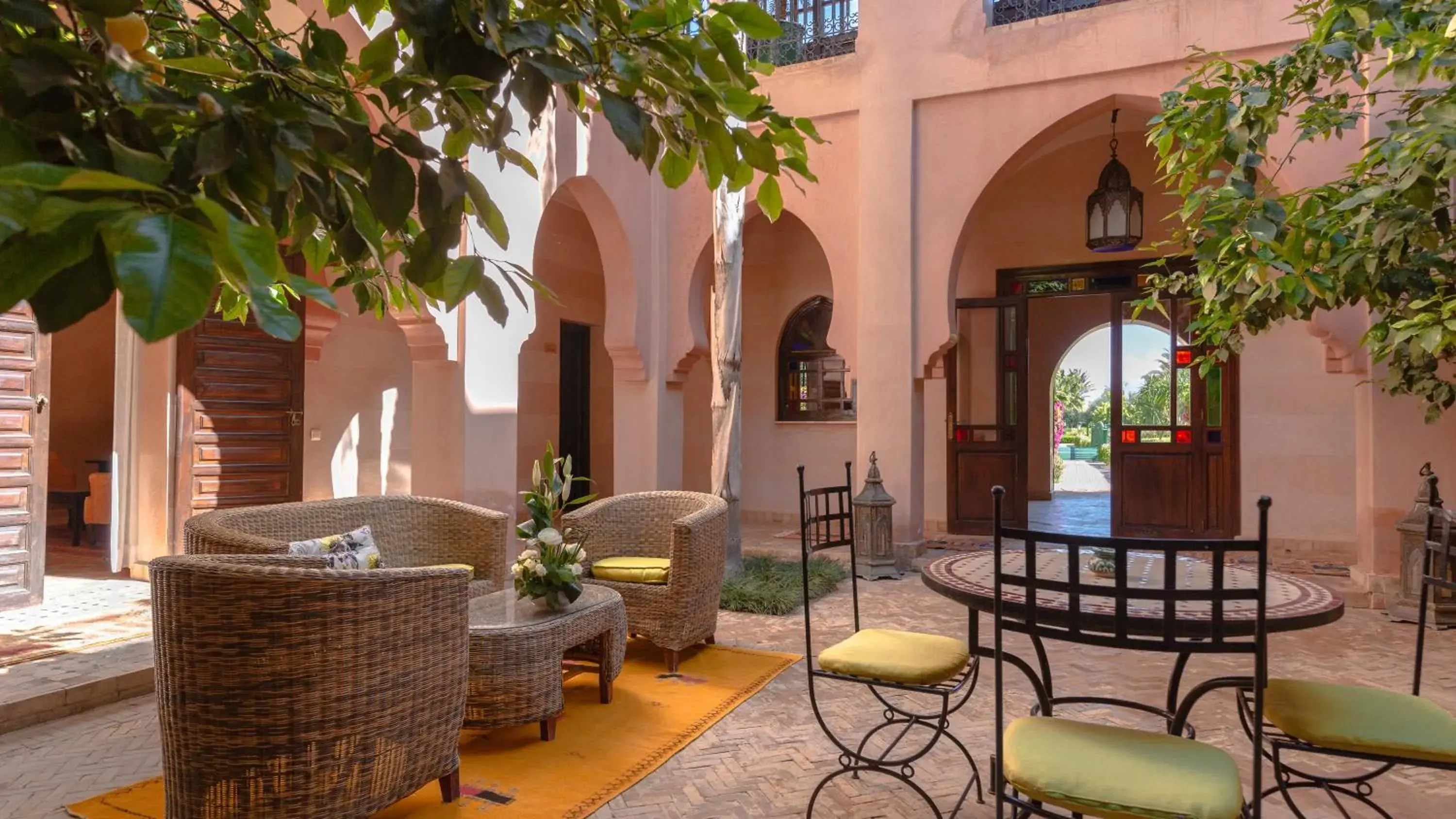 Inner courtyard view in L'OLIVERAIE DE L'ATLAS Inner courtyard view in L'OLIVERAIE DE L'ATLAS