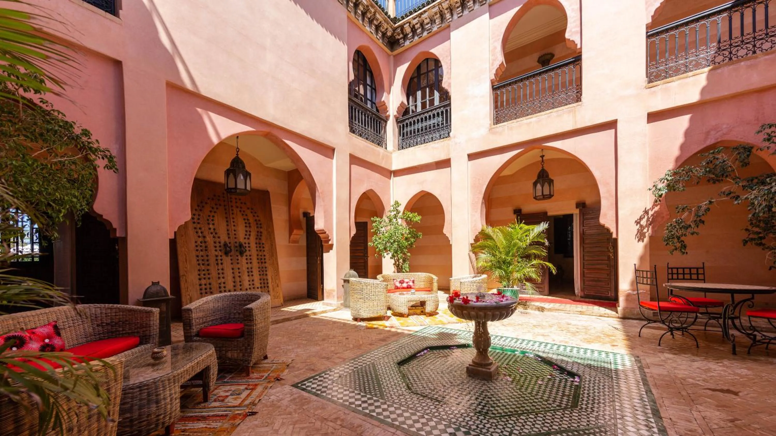 Inner courtyard view in L'OLIVERAIE DE L'ATLAS