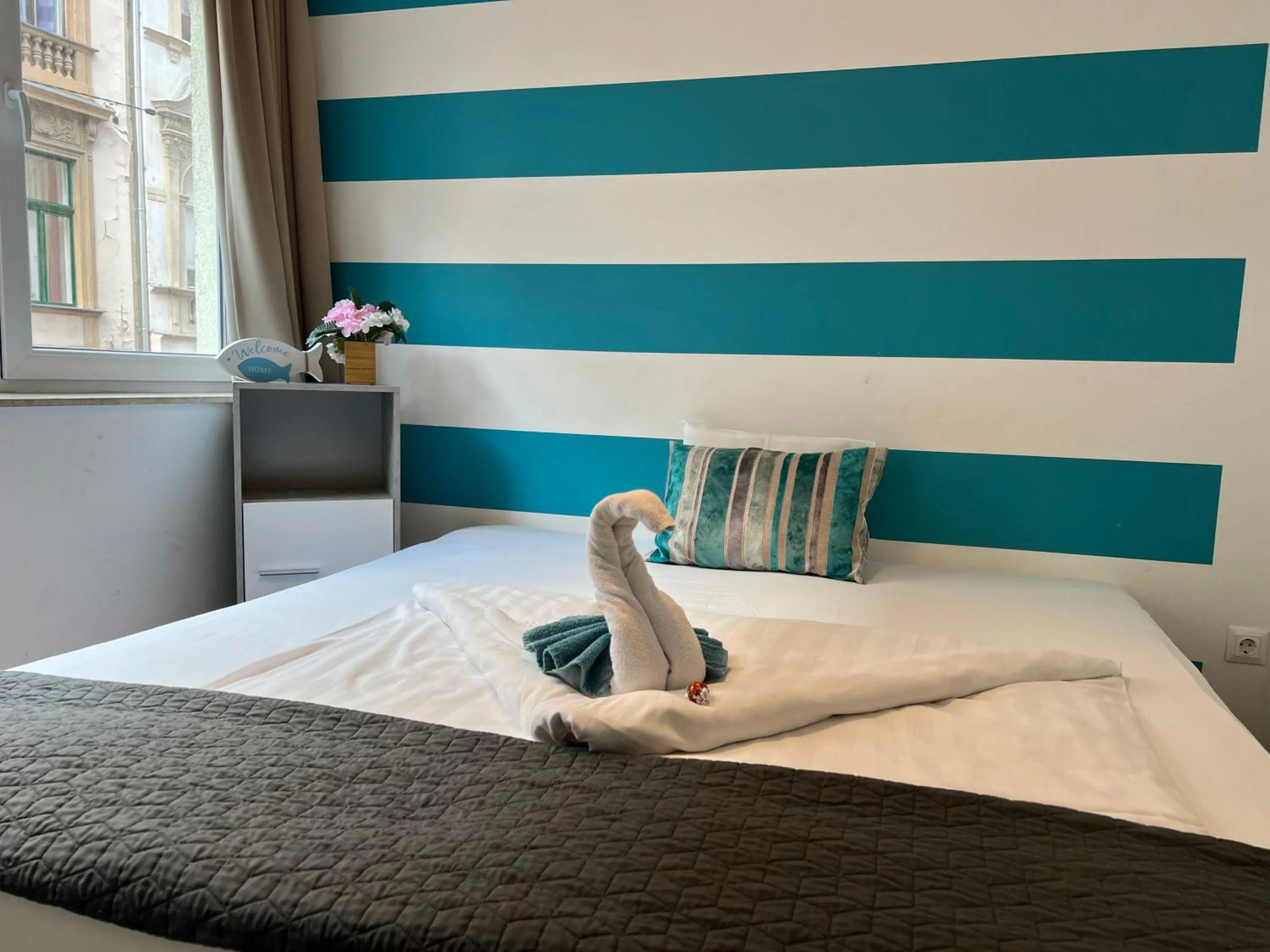 Bedroom, Bed in Nova City Apartments