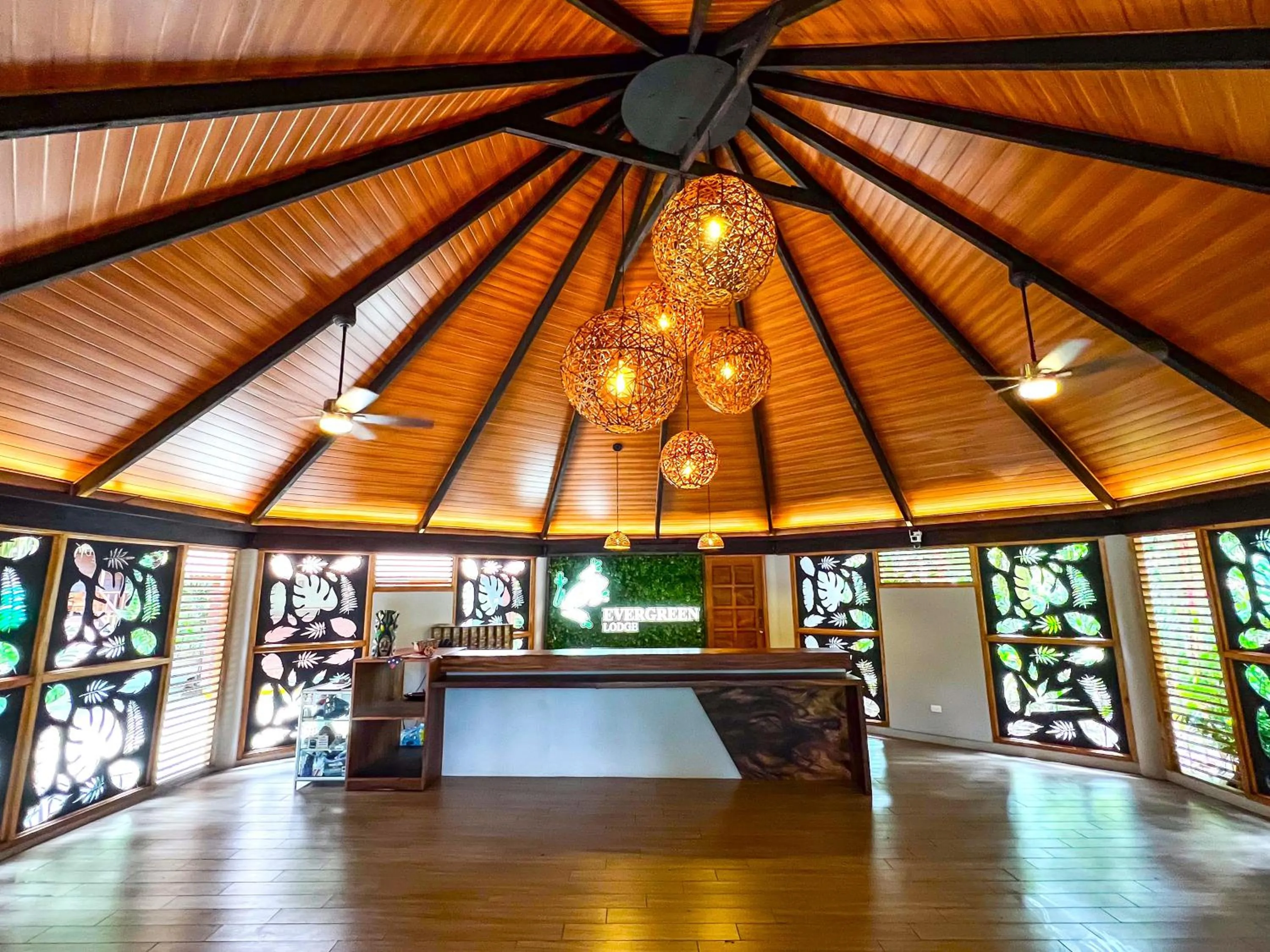 Lobby or reception in Evergreen Lodge