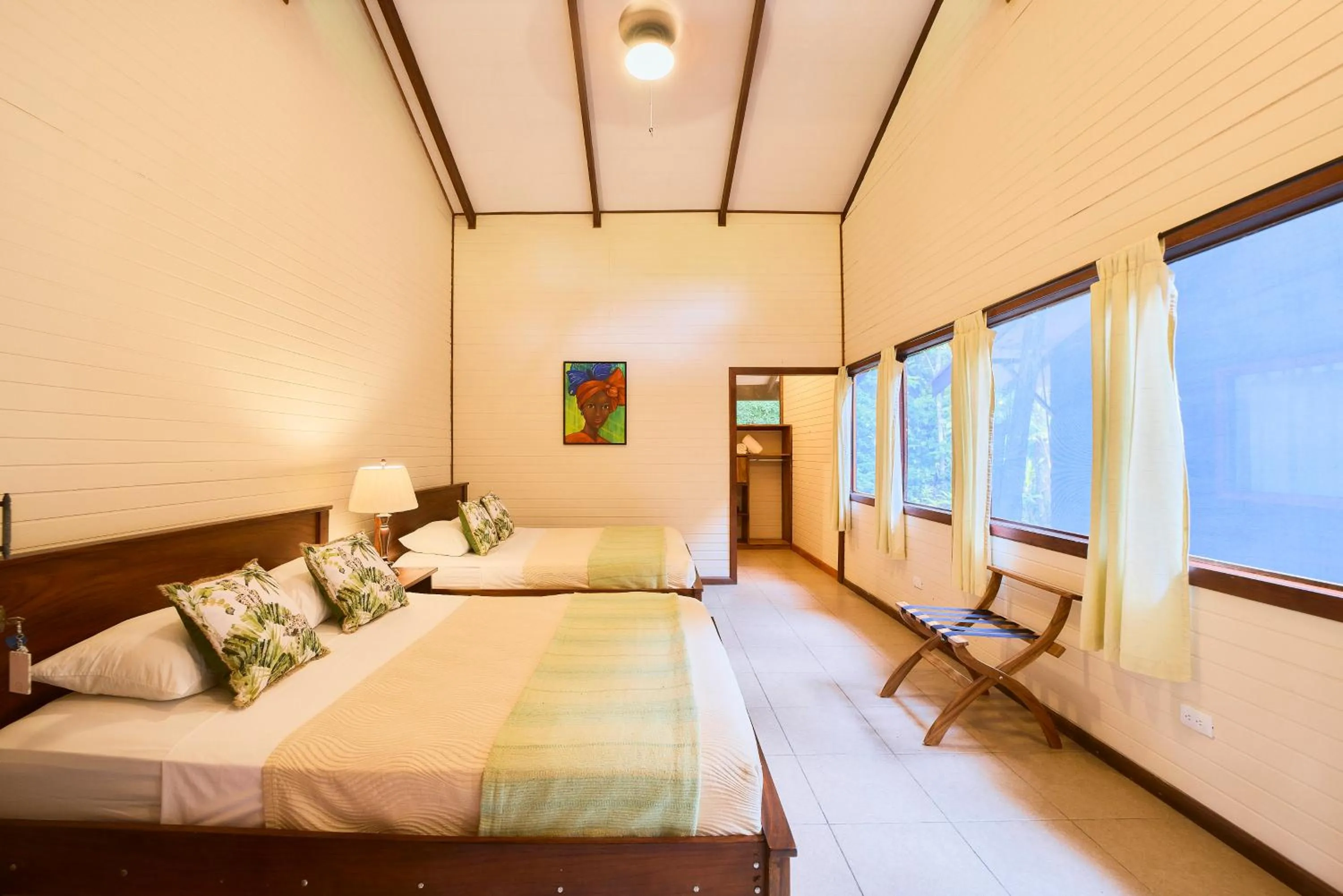 Bed in Evergreen Lodge