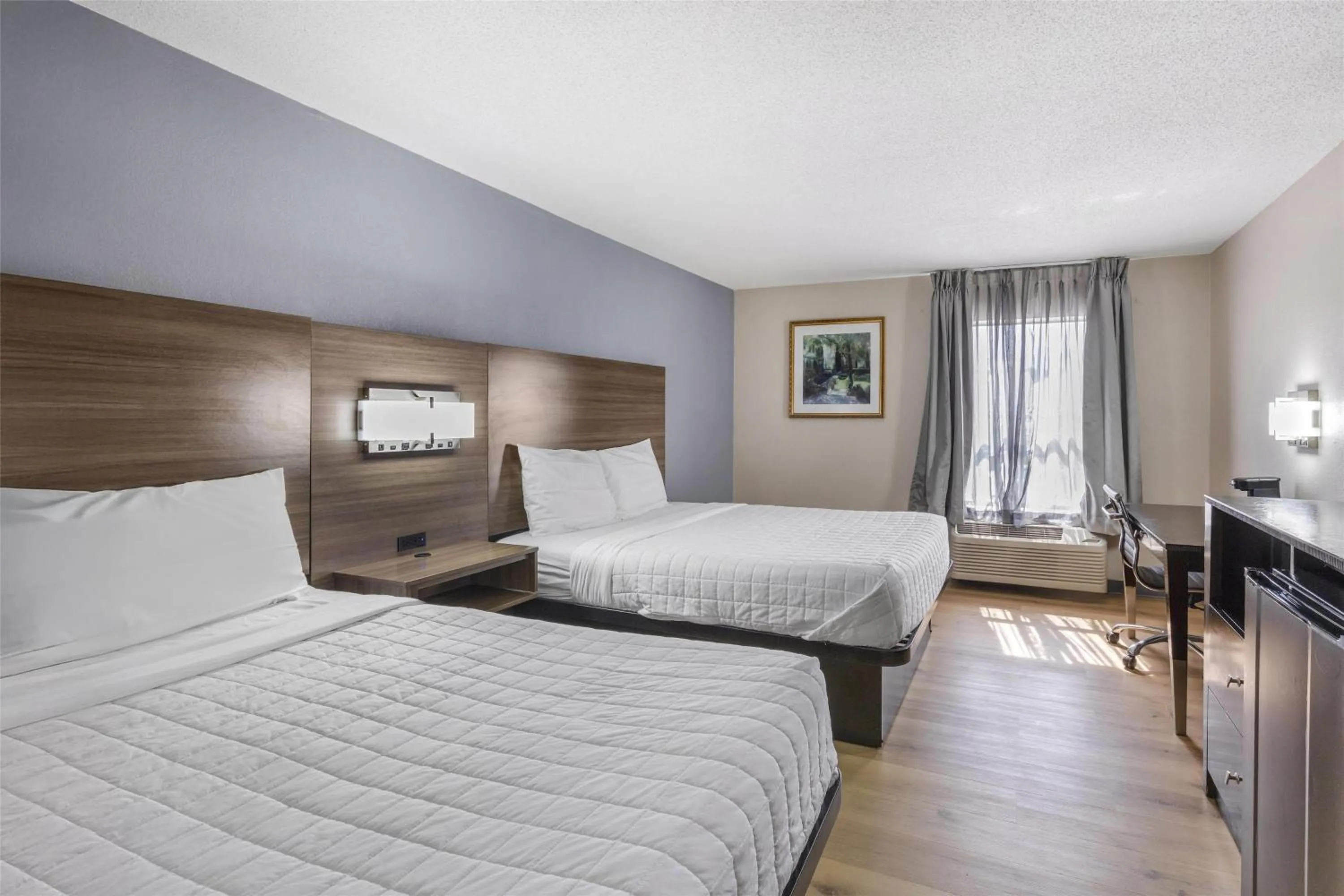 Bedroom, Bed in SureStay Hotel by Best Western Morganton
