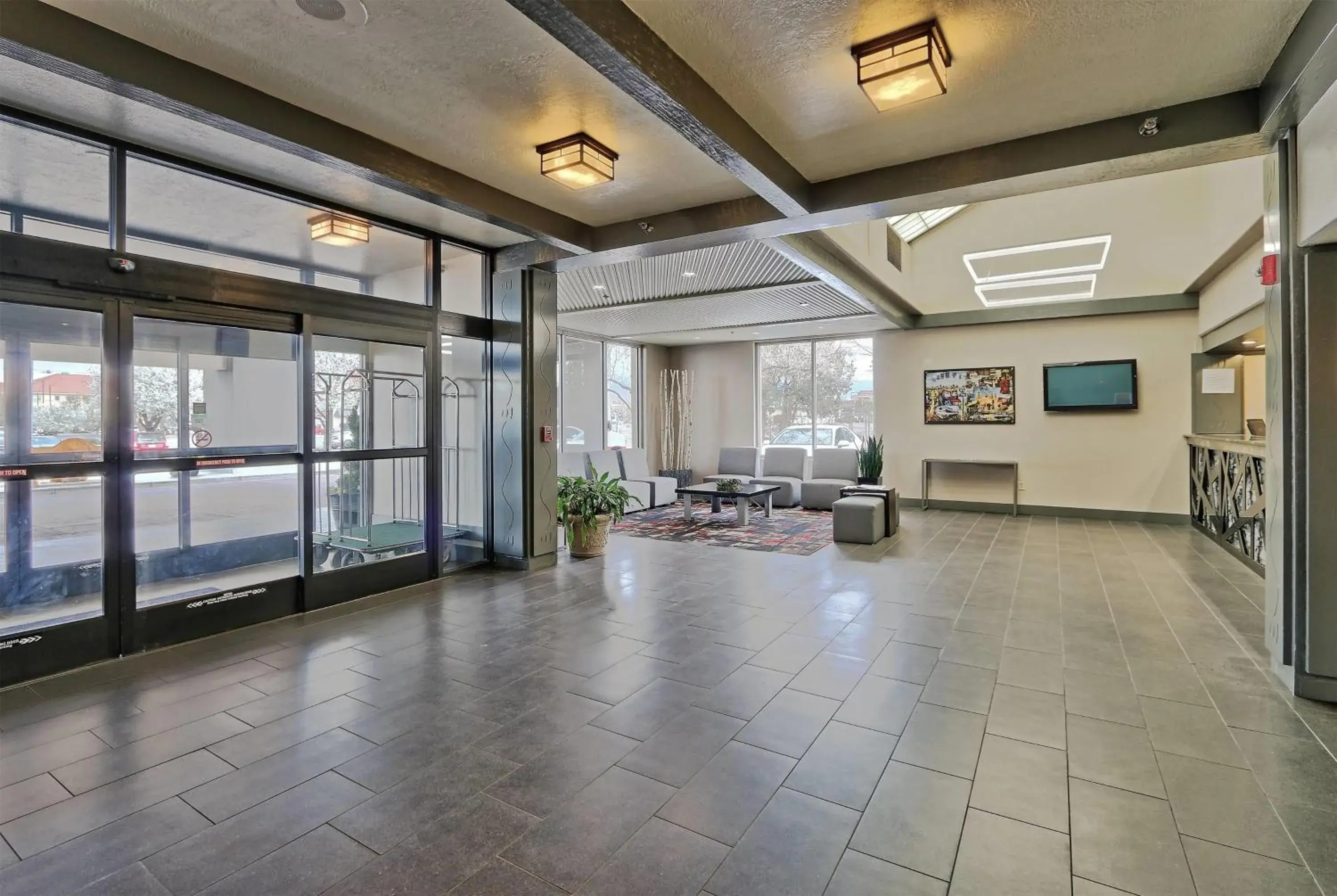 Lobby or reception in Ramada by Wyndham Albuquerque Midtown Lobby or reception in Ramada by Wyndham Albuquerque Midtown
