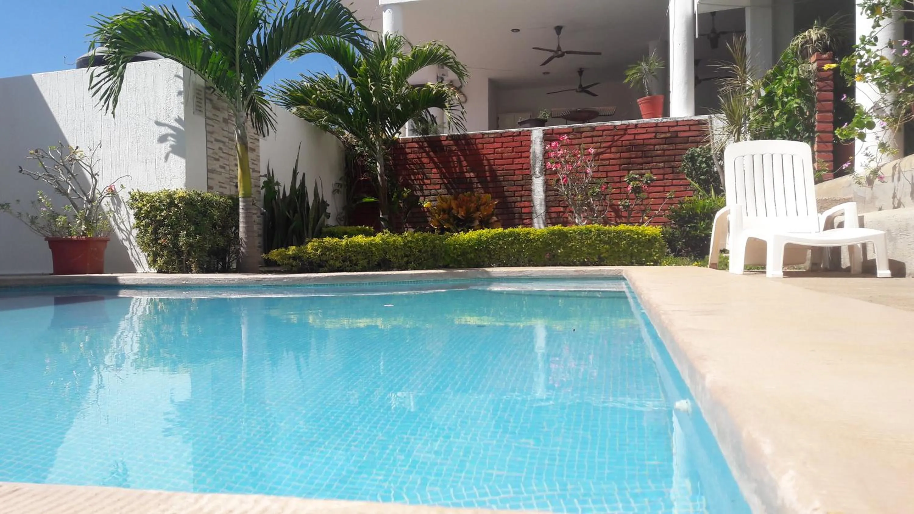 Swimming pool in Hotel Casa Chacala