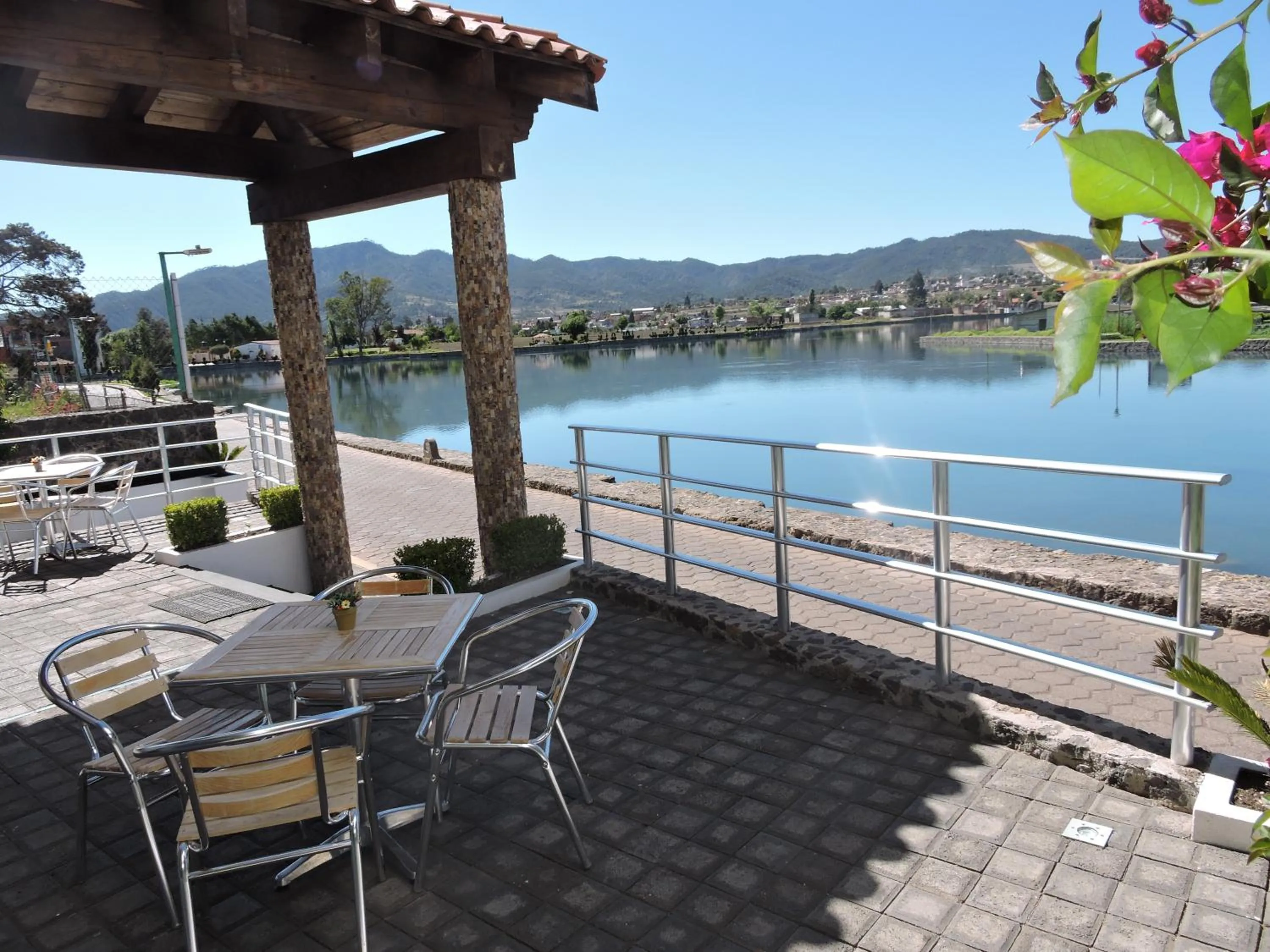 Balcony/Terrace in Hotel 9 Manantiales