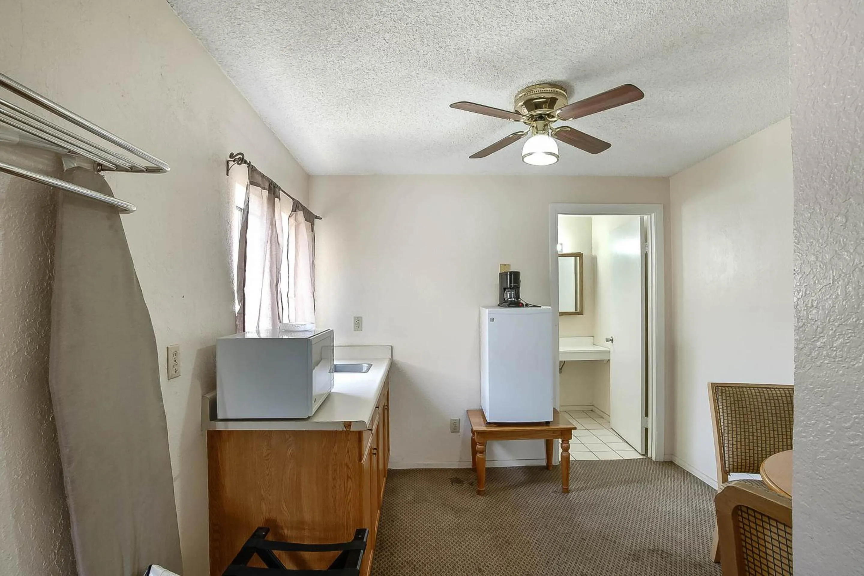 Bedroom in OYO Hotel Yuma AZ - I-8 US-95