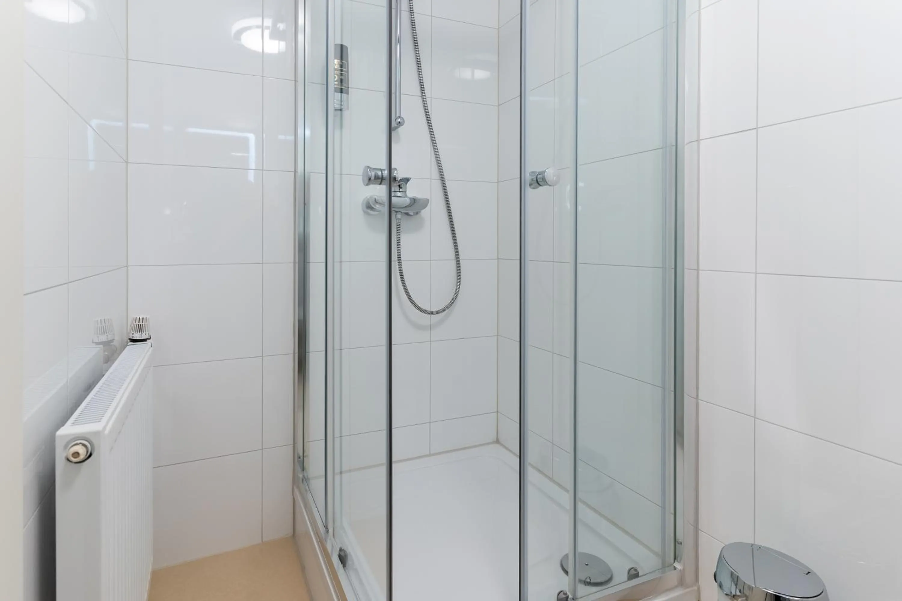 Bathroom in Hotel Myrsini