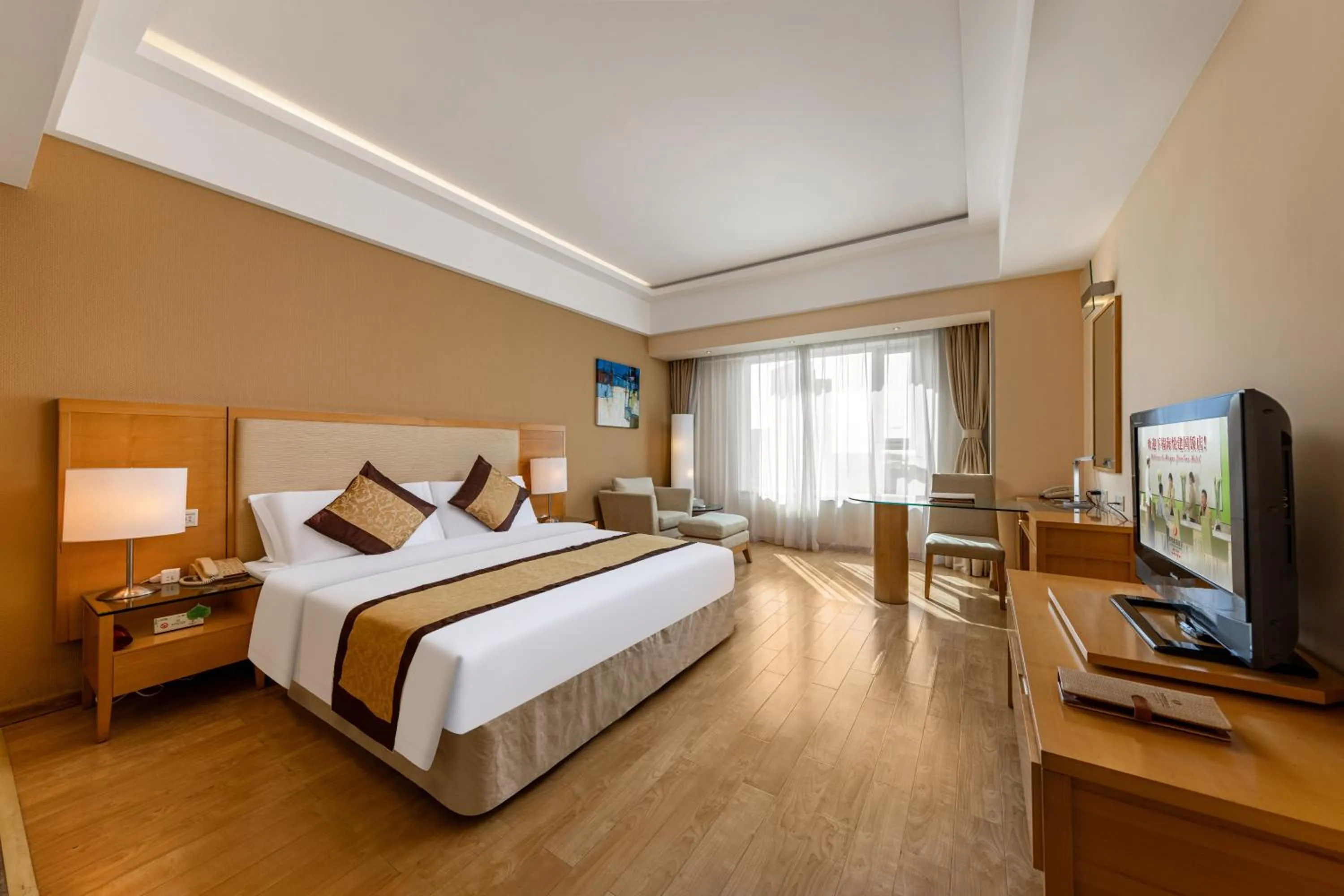 Bedroom, Bed in Weihai Haiyue Jianguo Hotel