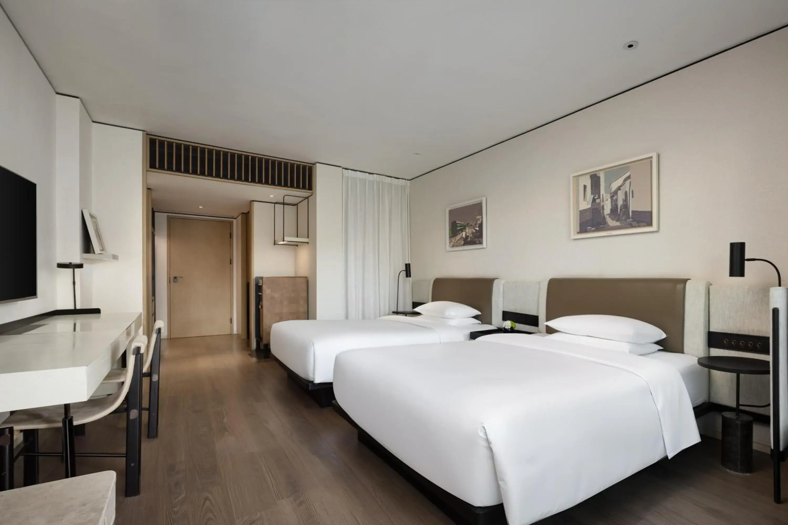 Bedroom, Bed in Mumian Shenzhen Luohu JDV by Hyatt Bedroom, Bed in Mumian Shenzhen Luohu JDV by Hyatt