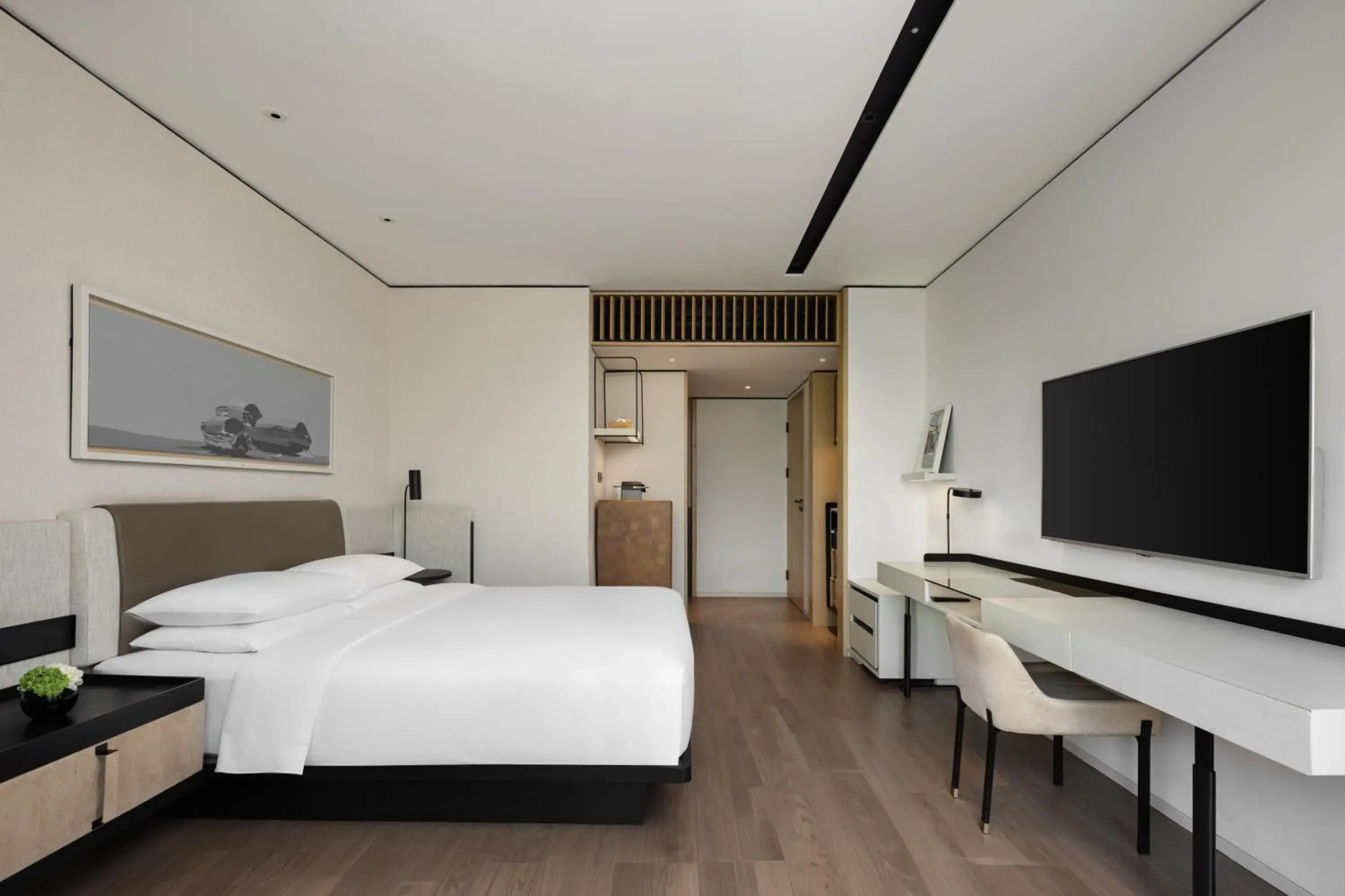 Deluxe Double Room with Bath - single occupancy in Mumian Shenzhen Luohu JDV by Hyatt Deluxe Double Room with Bath - single occupancy in Mumian Shenzhen Luohu JDV by Hyatt