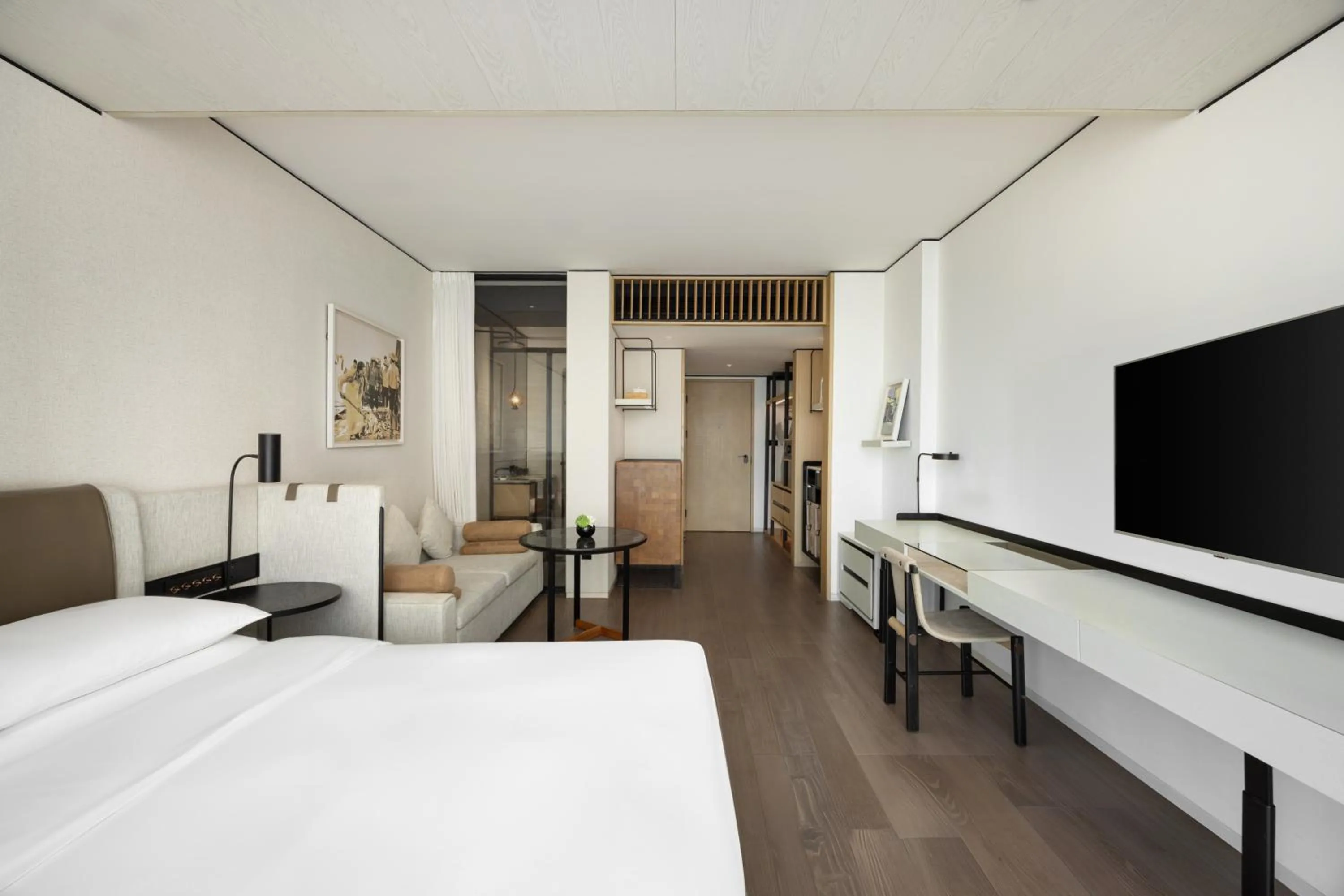 Bed in Mumian Shenzhen Luohu JDV by Hyatt