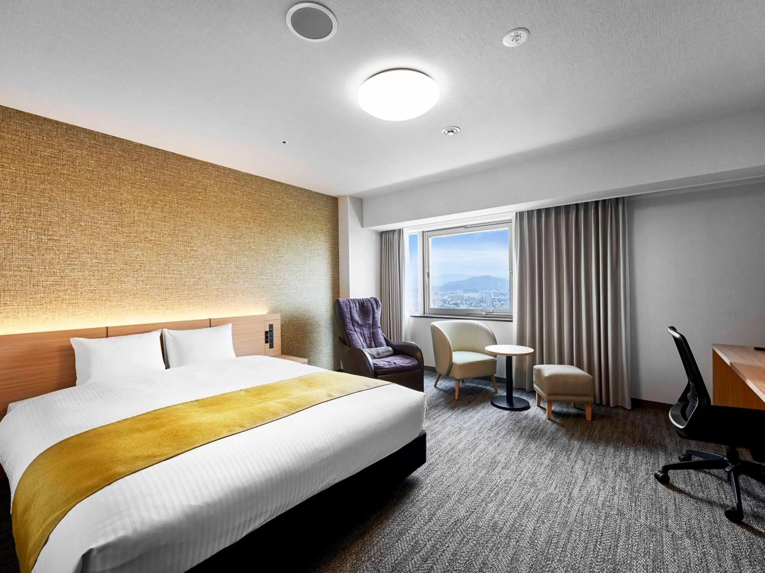 Moderate Double Room - Non-Smoking in Daiwa Roynet Hotel Wakayama Moderate Double Room - Non-Smoking in Daiwa Roynet Hotel Wakayama