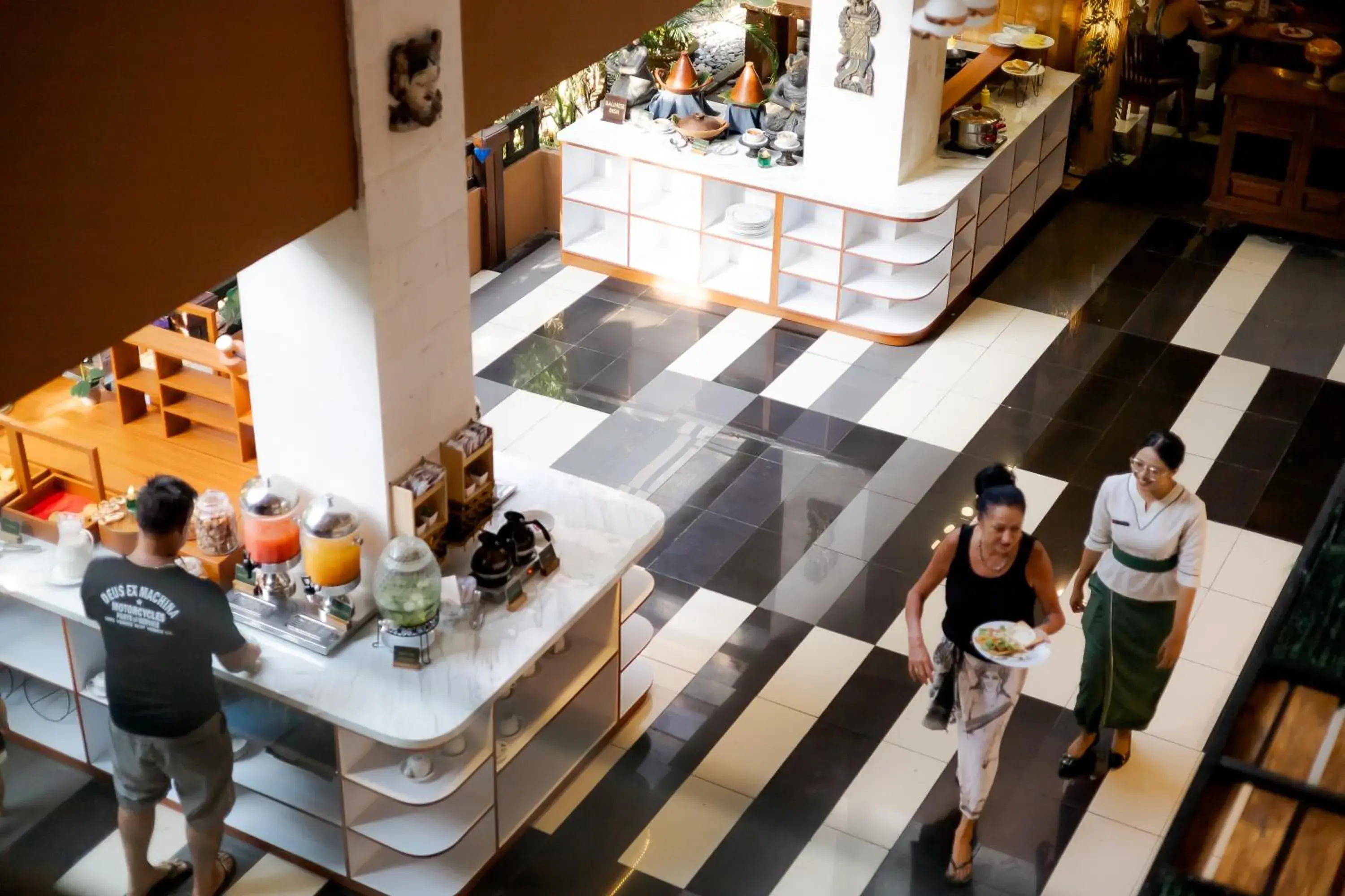 Restaurant/places to eat in Fourteen Roses Boutique Hotel, Kuta Restaurant/places to eat in Fourteen Roses Boutique Hotel, Kuta