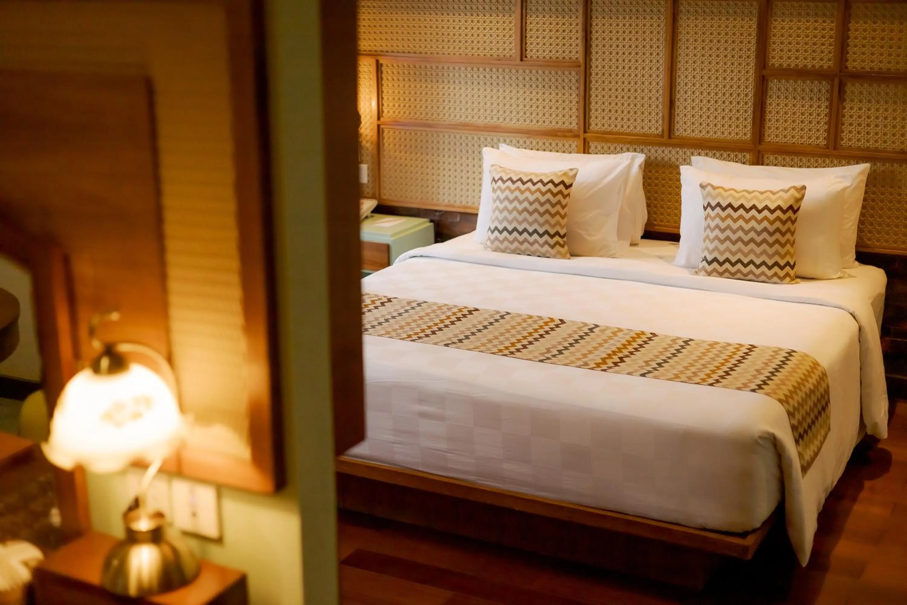 Bed in Fourteen Roses Boutique Hotel, Kuta