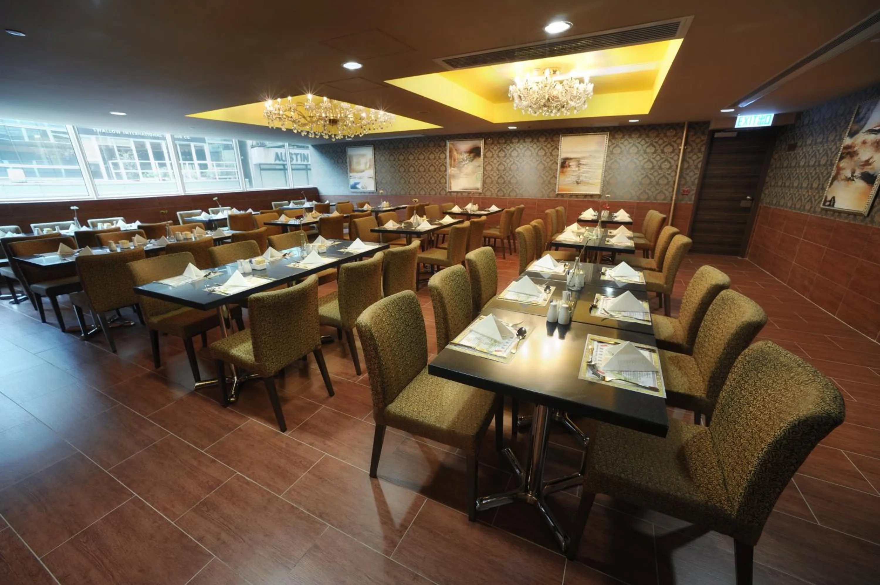 Restaurant/places to eat in Ramada Grand Tsim Sha Tsui
