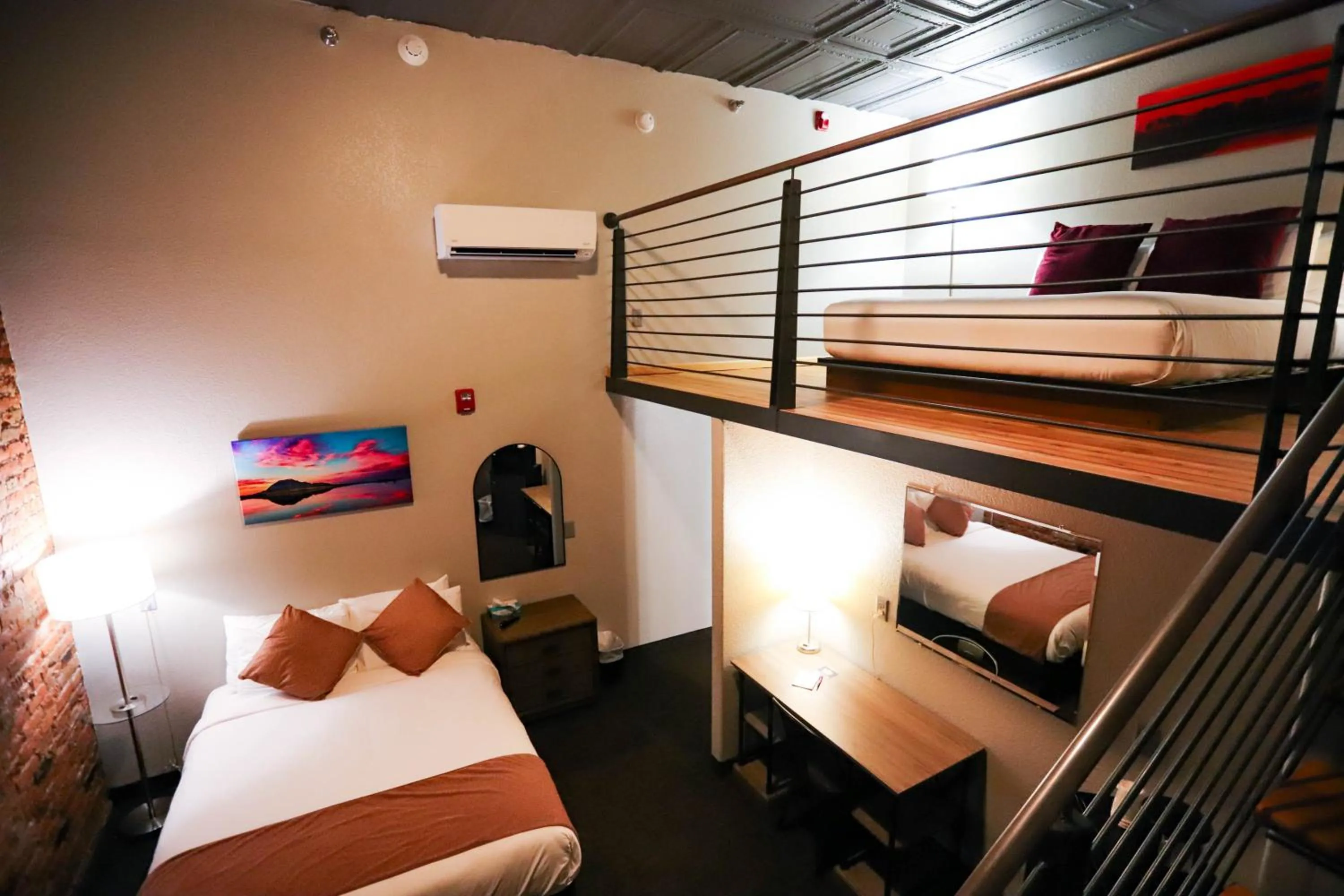 Property building, Bed in The Hotel Sturgis