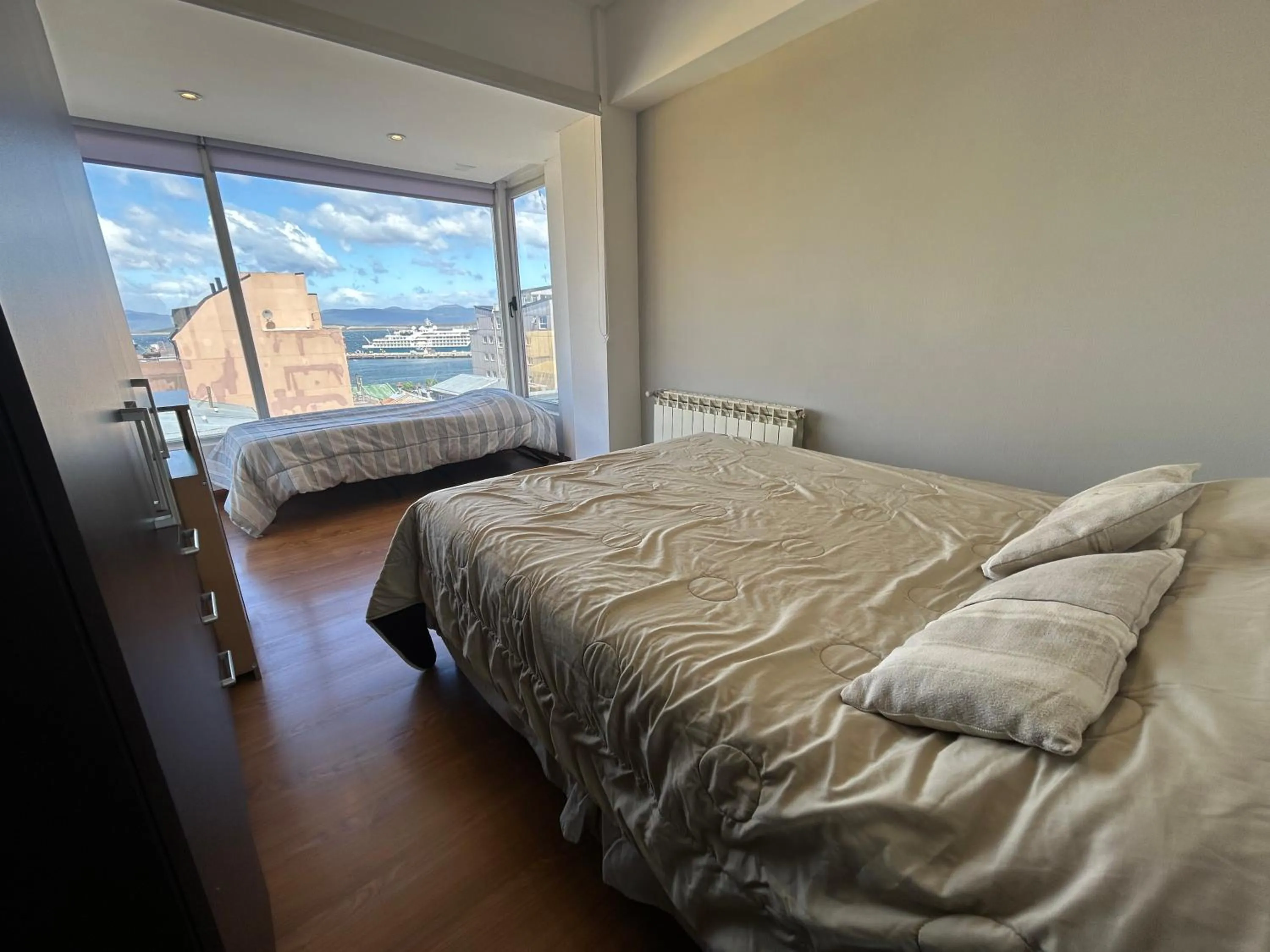 Bedroom, Bed in Patagonia Home - Ushuaia Center