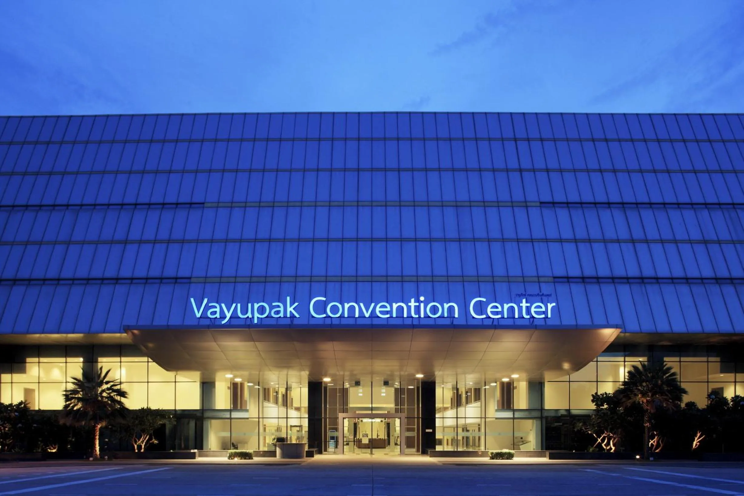 Meeting/conference room in Centara Life Government Complex Hotel & Convention Centre Chaeng Watthana