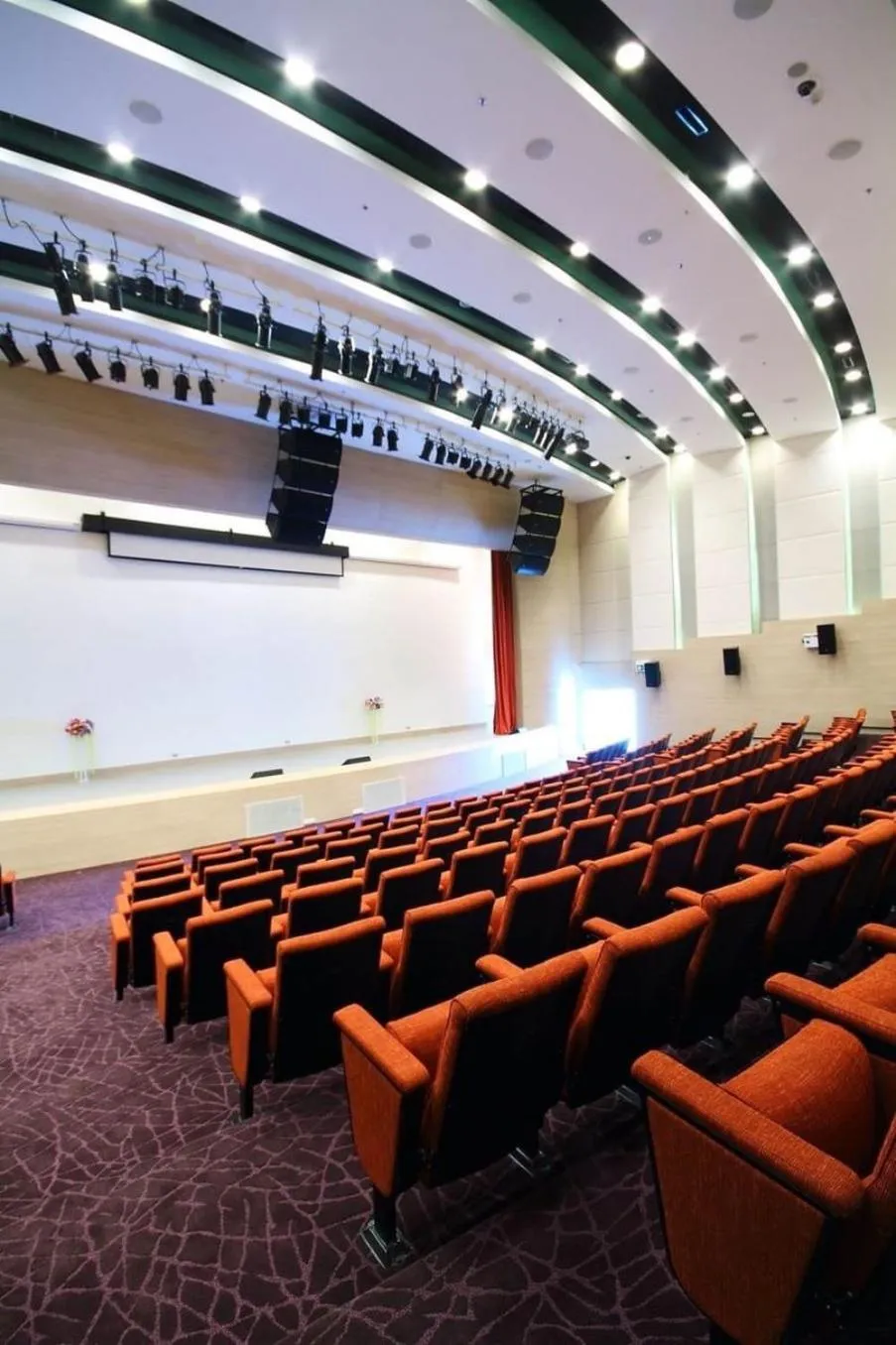 Meeting/conference room in Centara Life Government Complex Hotel & Convention Centre Chaeng Watthana