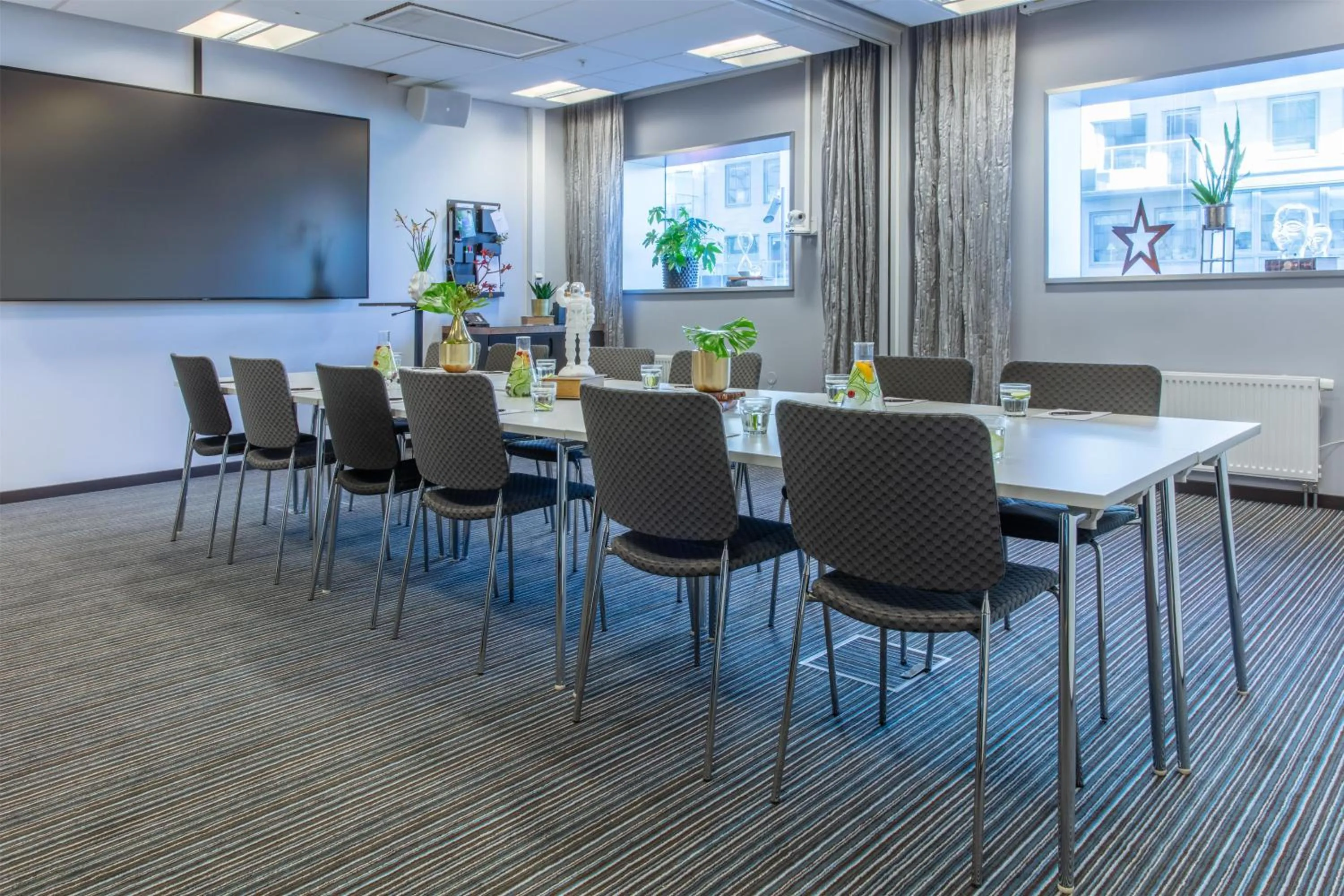 Meeting/conference room in Radisson Blu Riverside Hotel